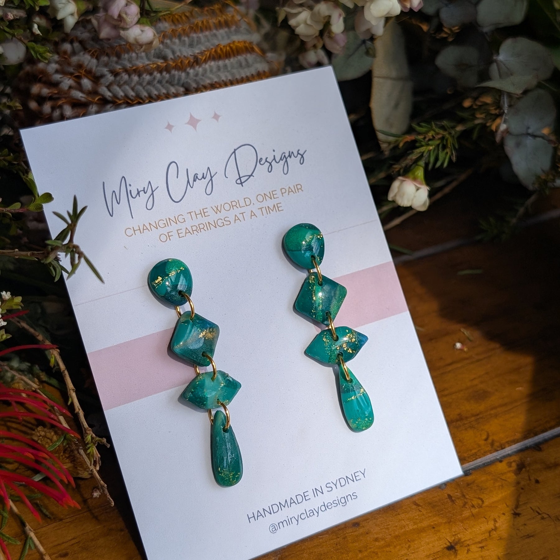 Emerald drops
