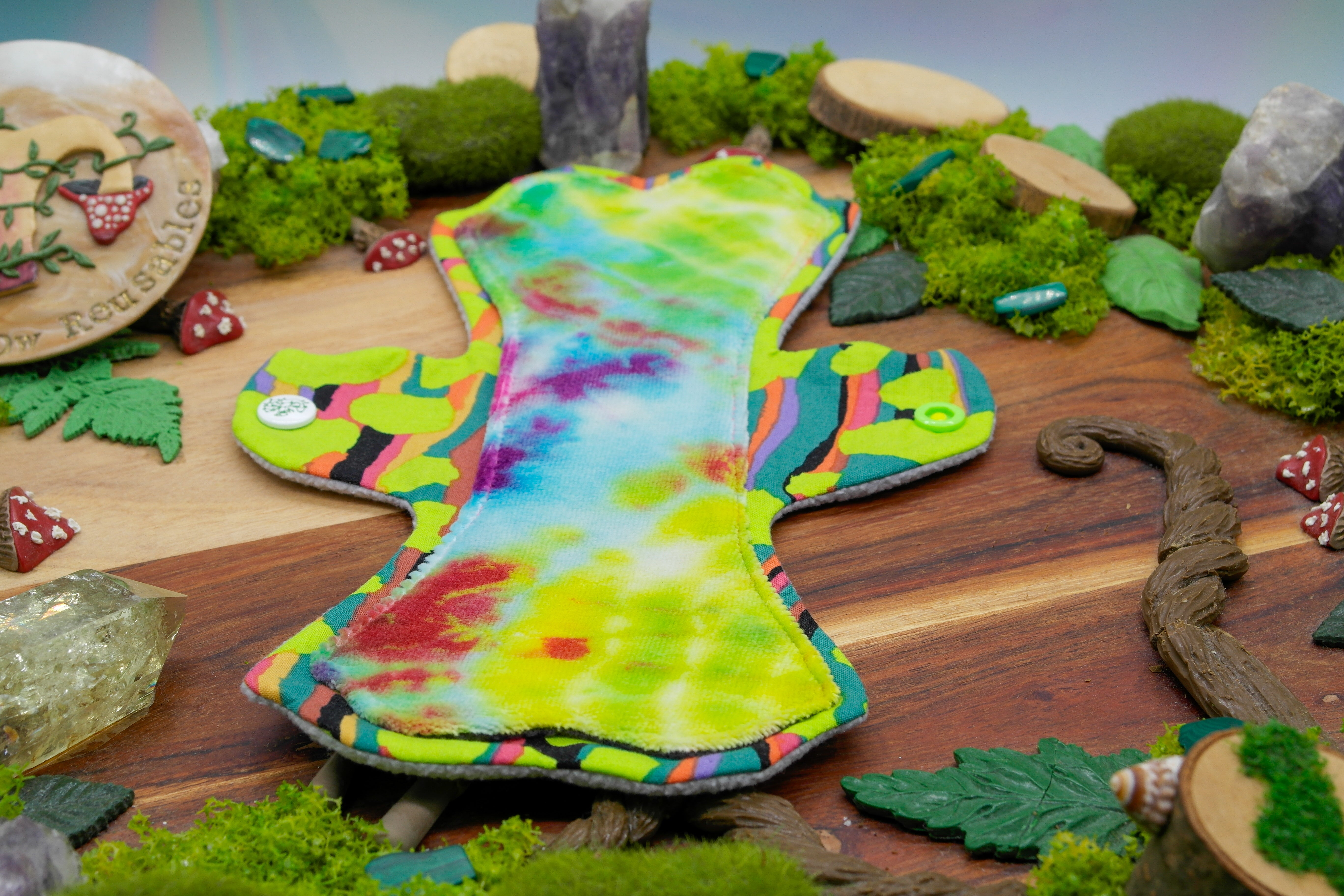 Soft Reusable cloth pad 10" Moderate (LOA) - colour explosion