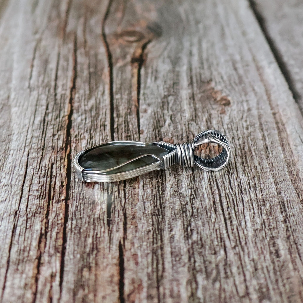 Sterling Silver Labradorite Pendant ~ Talisman of Magick