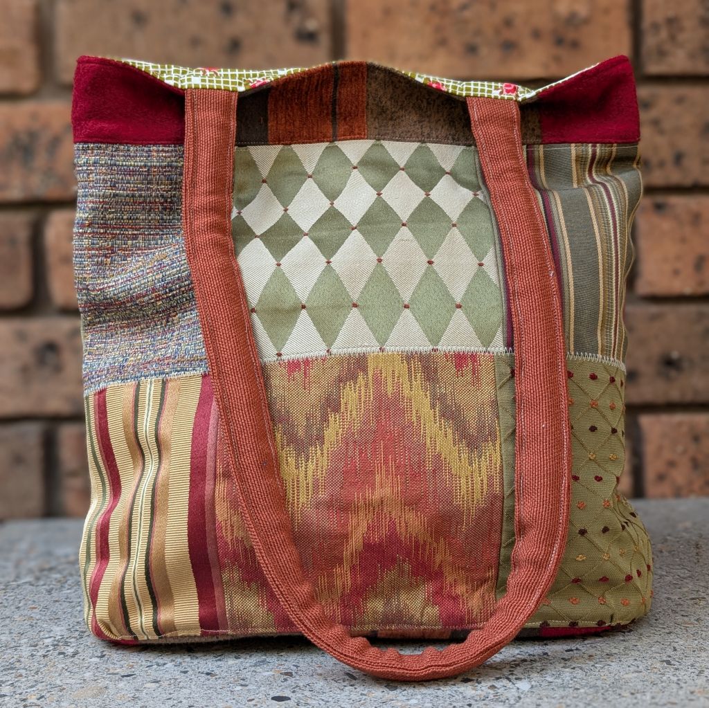 Patchwork tote with zip pocket - Evadne