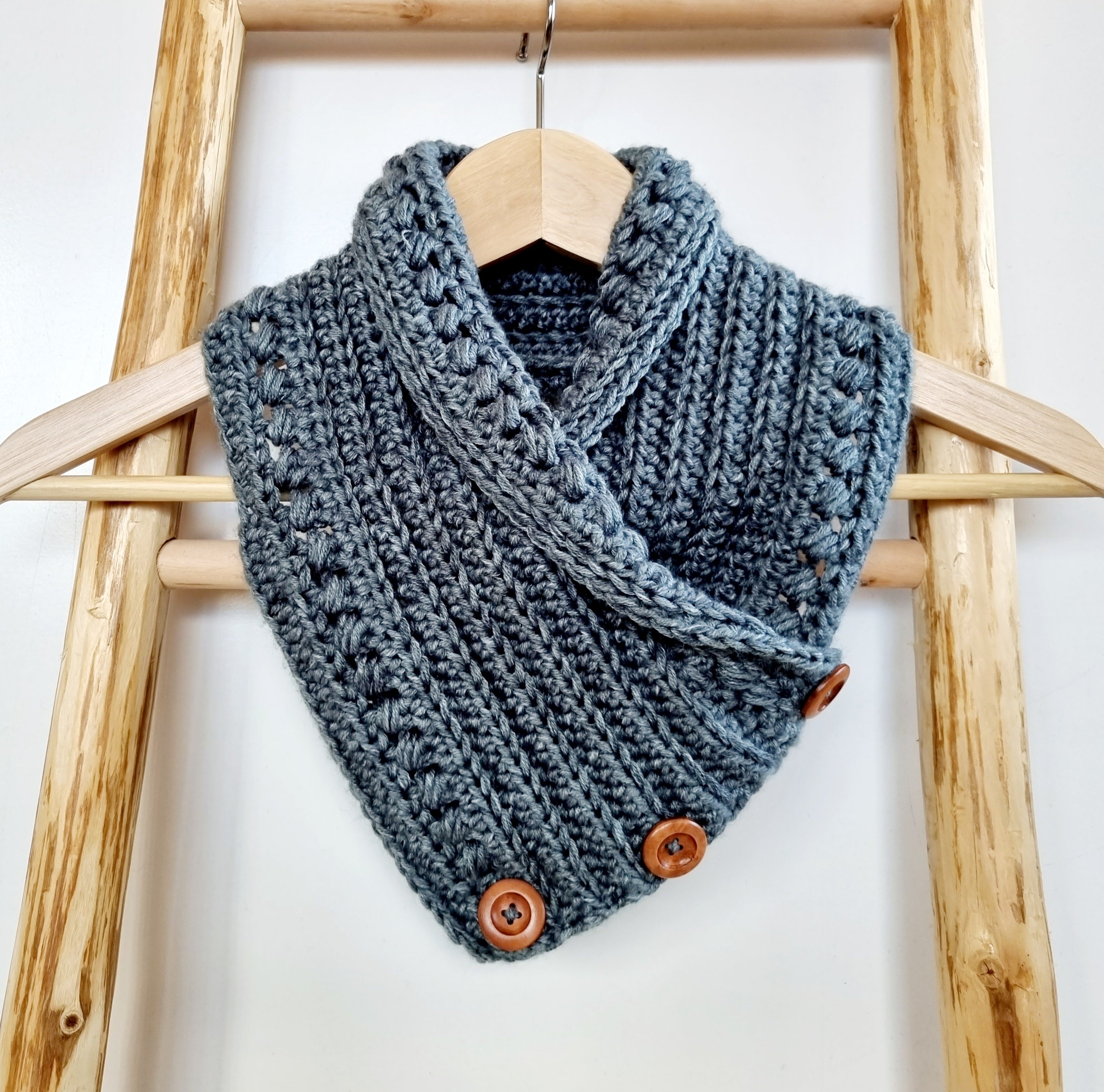 DIGITAL DOWNLOAD | Crochet Pattern | Stormy Days Cowl / Neckwarmer