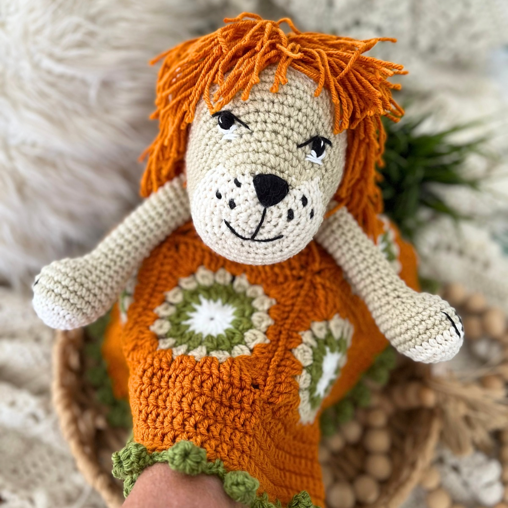 Crochet Lion Snuggle Blanket, Crochet Lion Lovey Blanket 50cms