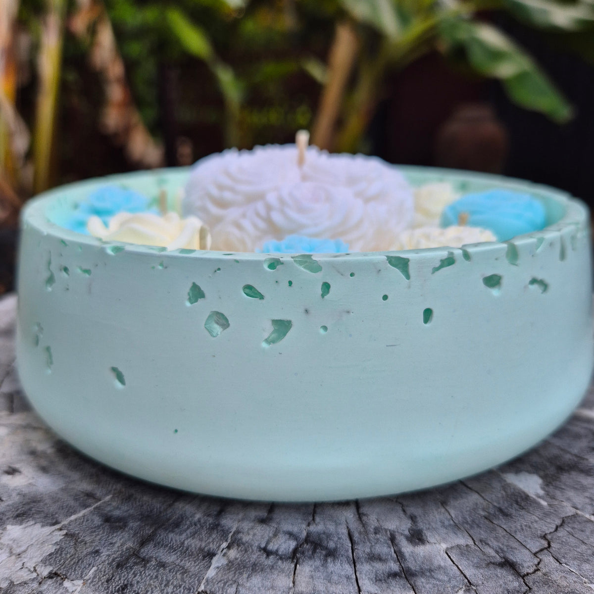 Large soy wax concrete bowl candle with white floral heart and roses
