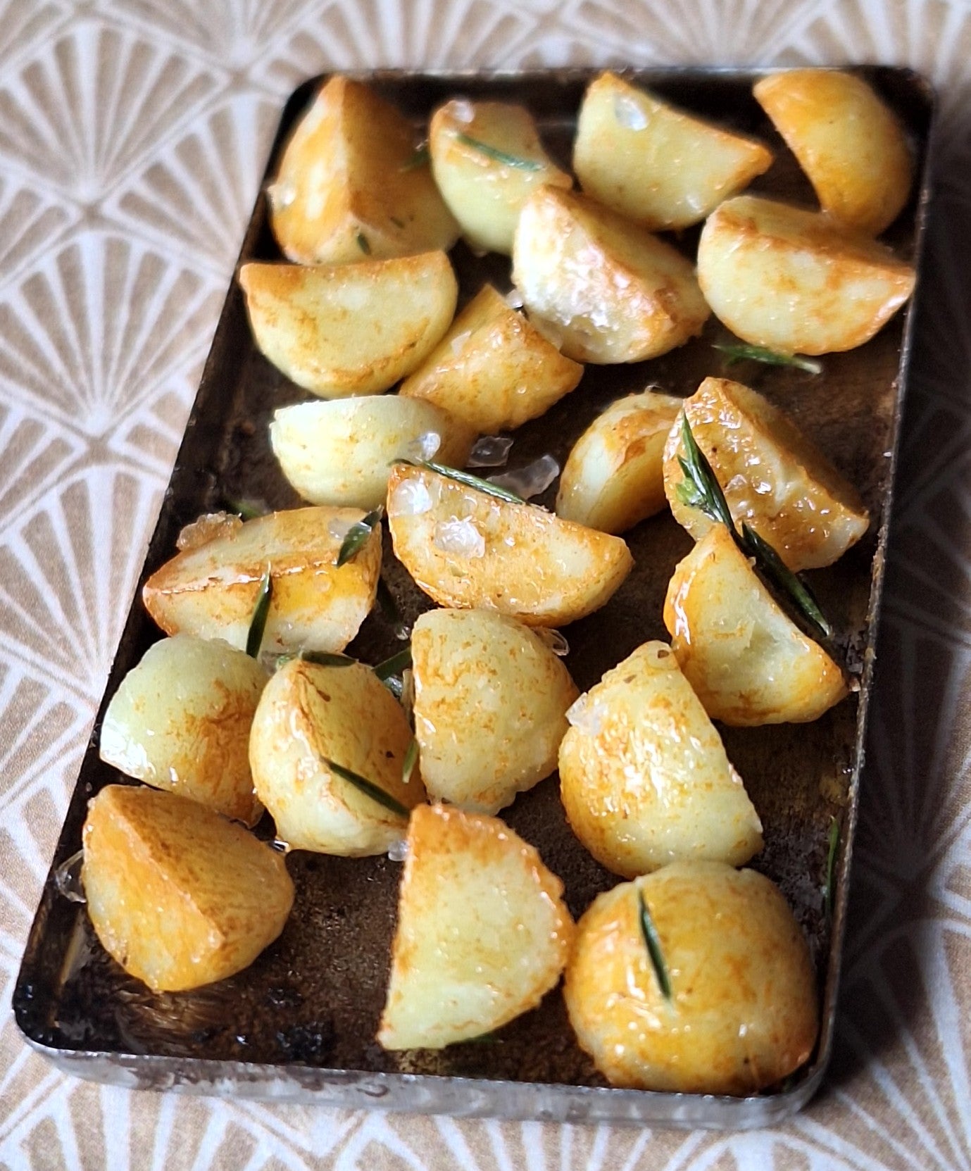 Roast Potatoes (with metal serving spoon)