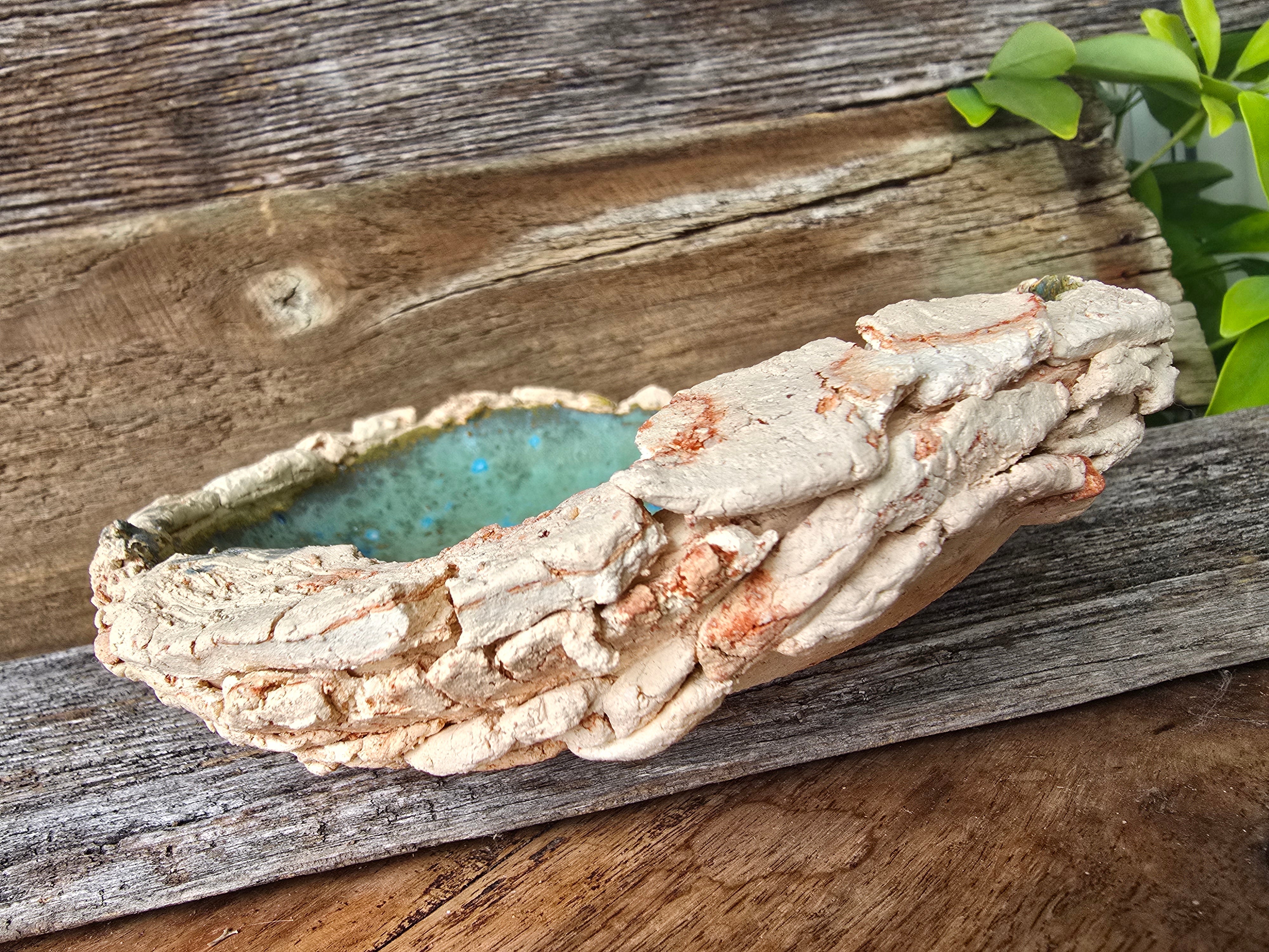 Wild clay bowl