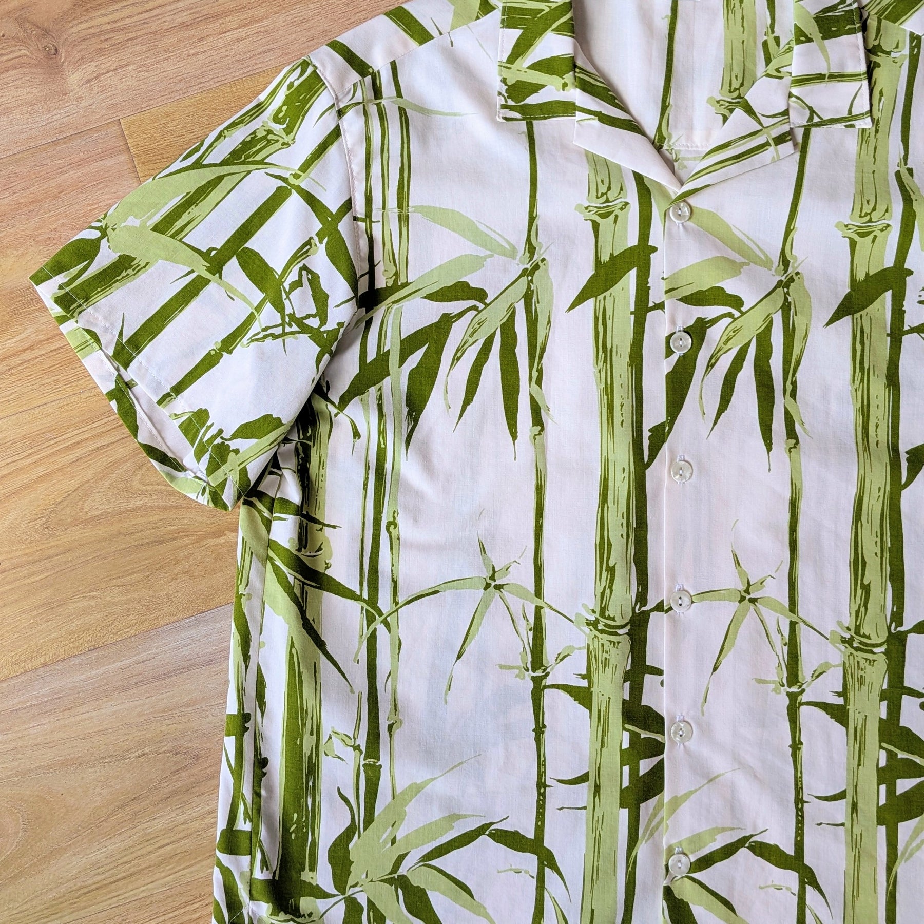 Upcycled Vintage 1970s Cotton Unisex Button-up Shirt (Green Bamboo & White / Size M)