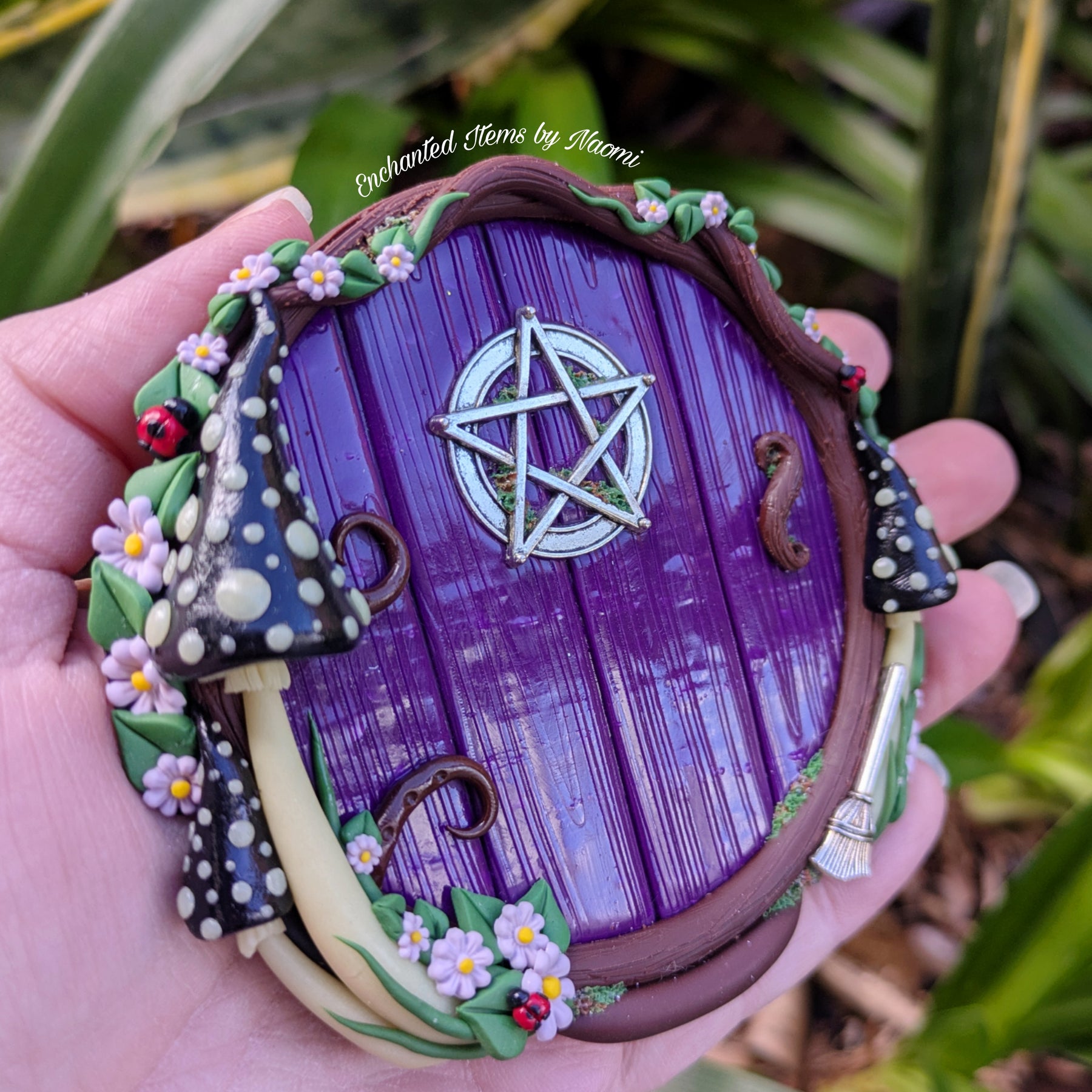 Witchy Hobbit style Door – Hand Sculpted Fairy Door