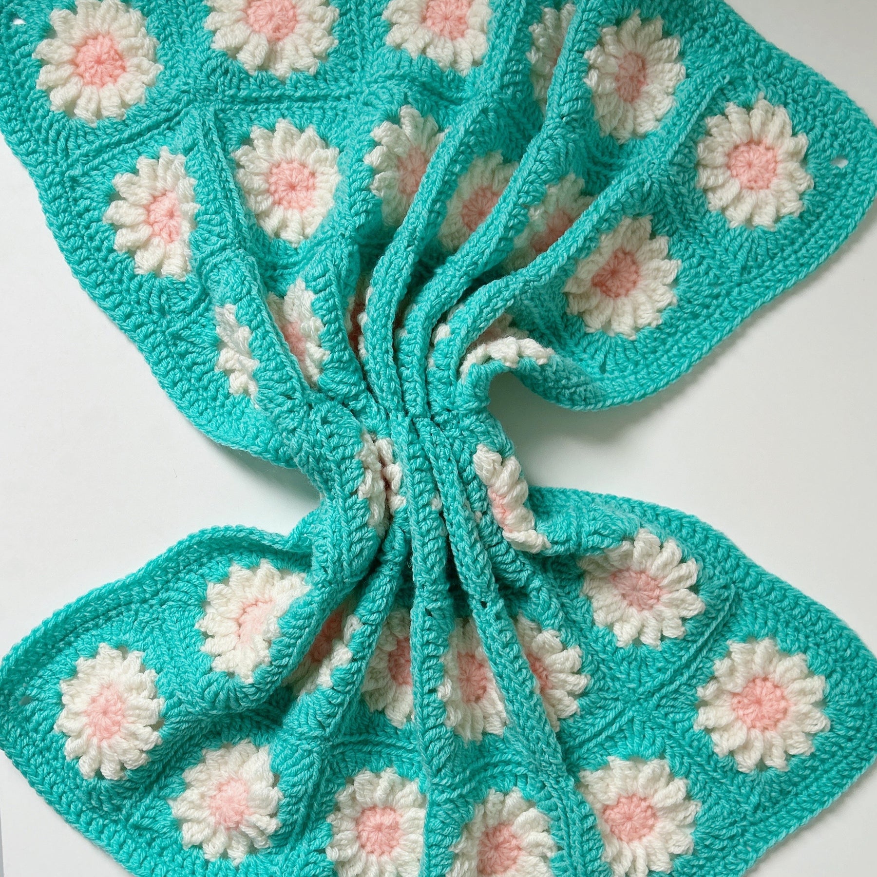 Handmade Crochet Daisy Baby Blanket – Turquoise, Pink & White Floral Granny Square Blanket