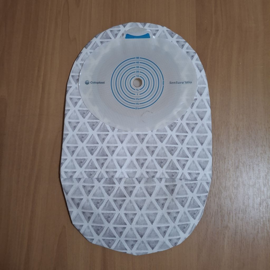STOMA BAG COVER LARGE  Suitable for Ileostomy, Colostomy, Urostomy