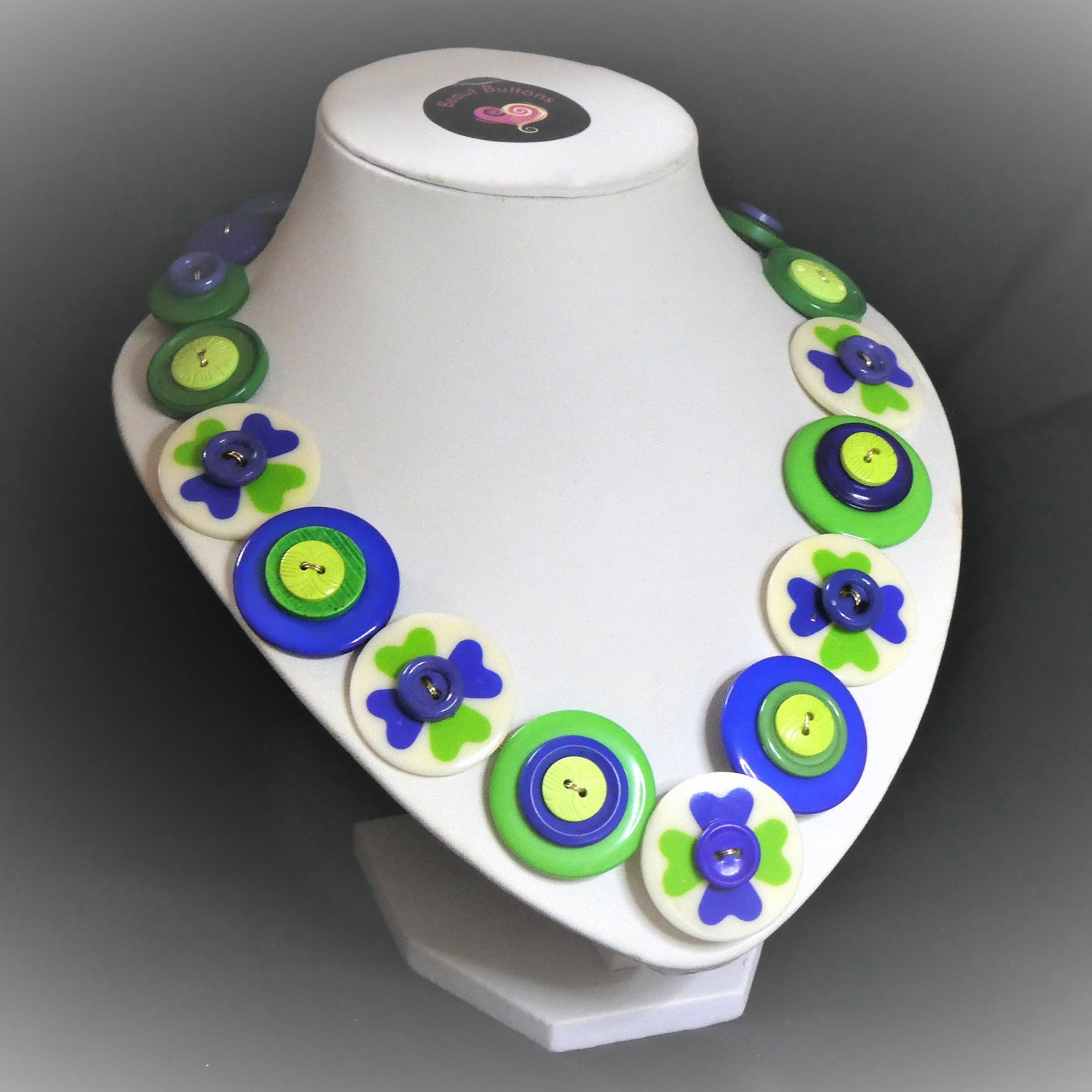 Button necklace - Four Leaf Clover