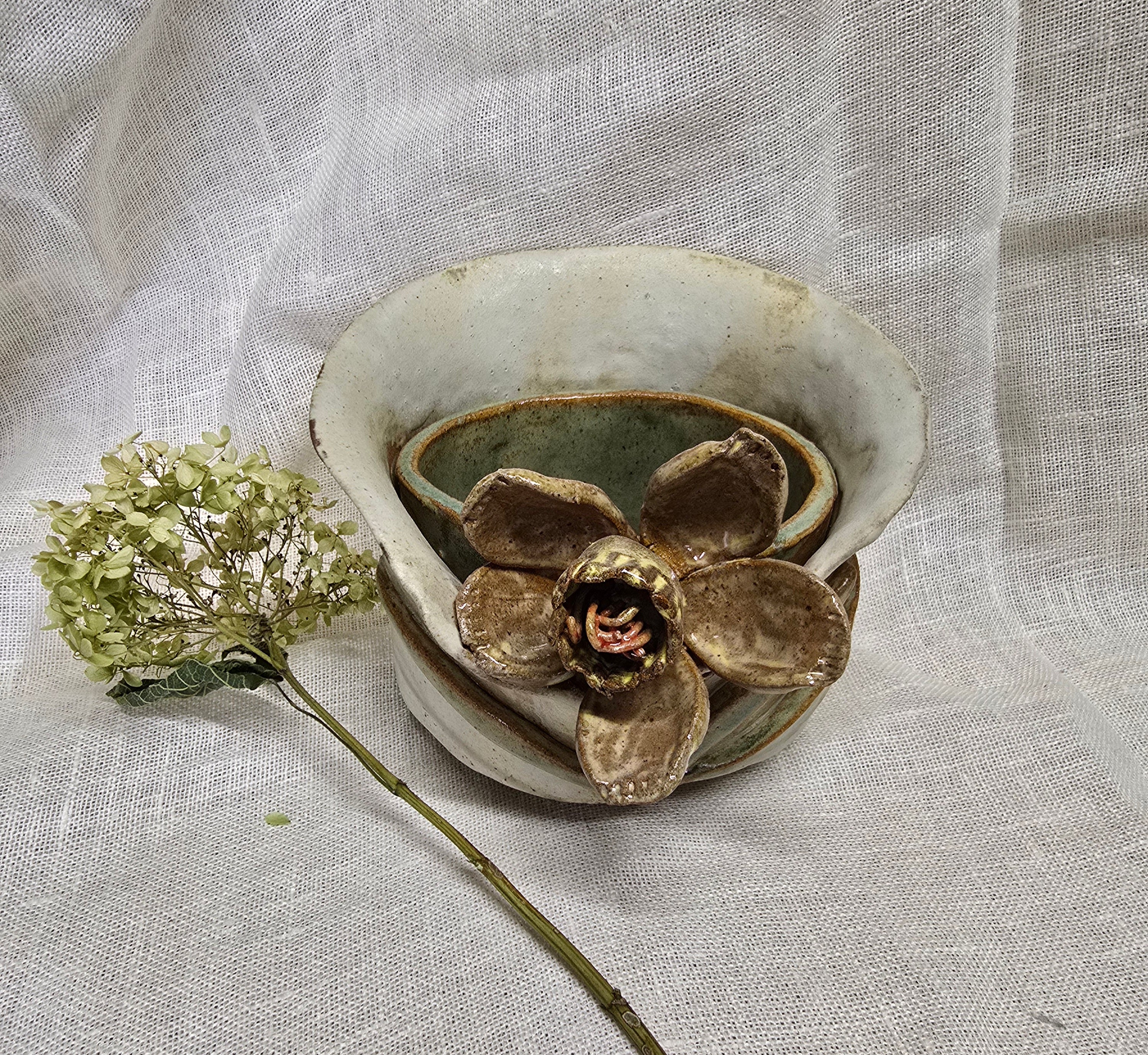 Daffodils vase or planter