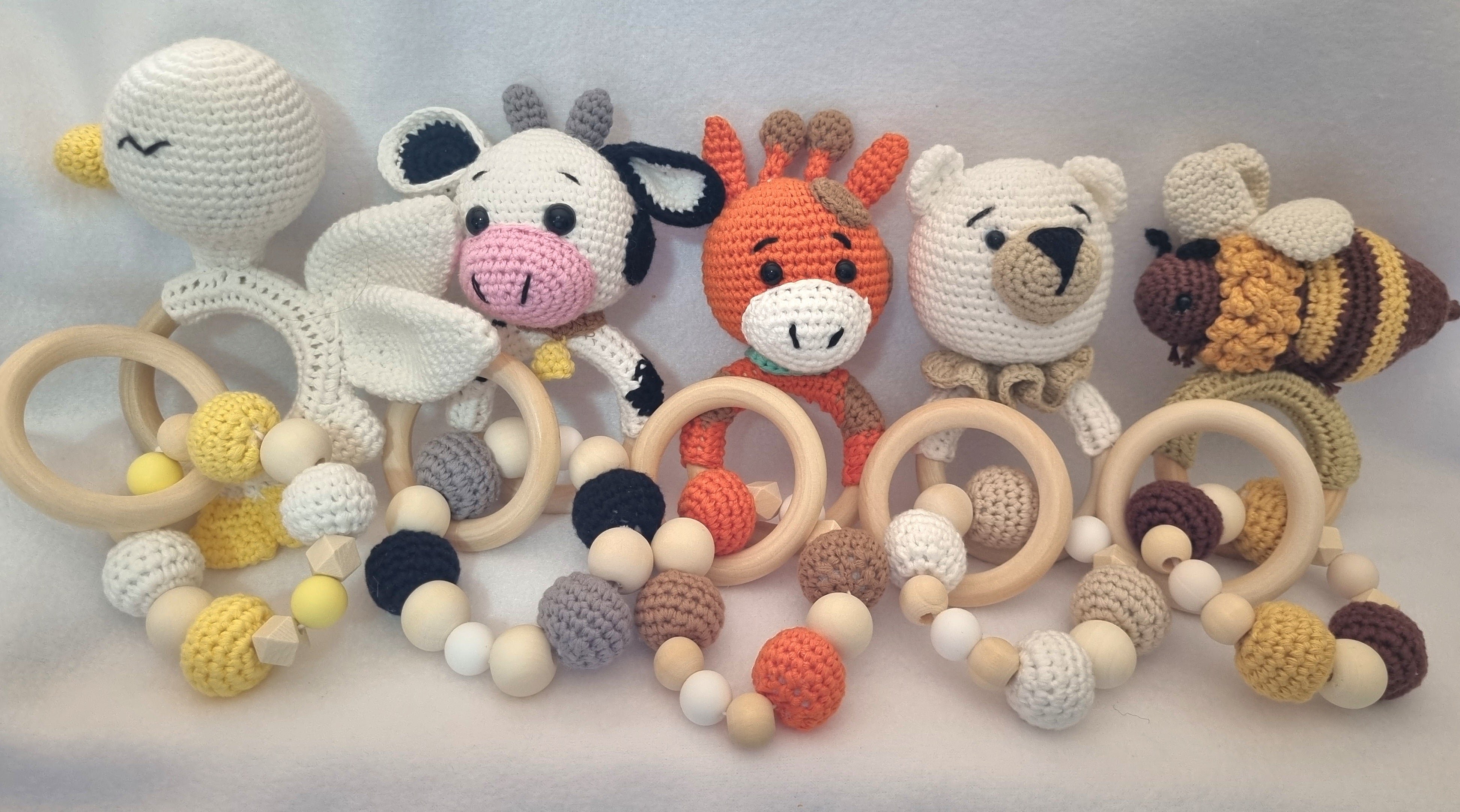 Handmade – Rattle & Sensory Bracelet toy – 5 designs – 100% Organic Cotton - BB006