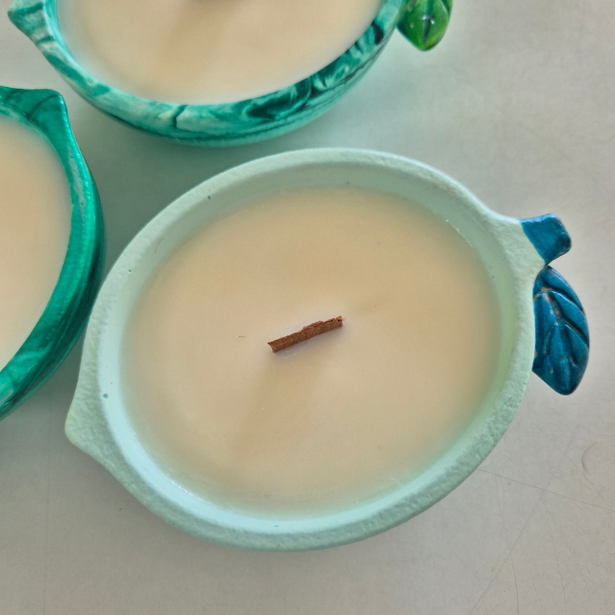 Concrete Lime bowl candle with lime fragrance