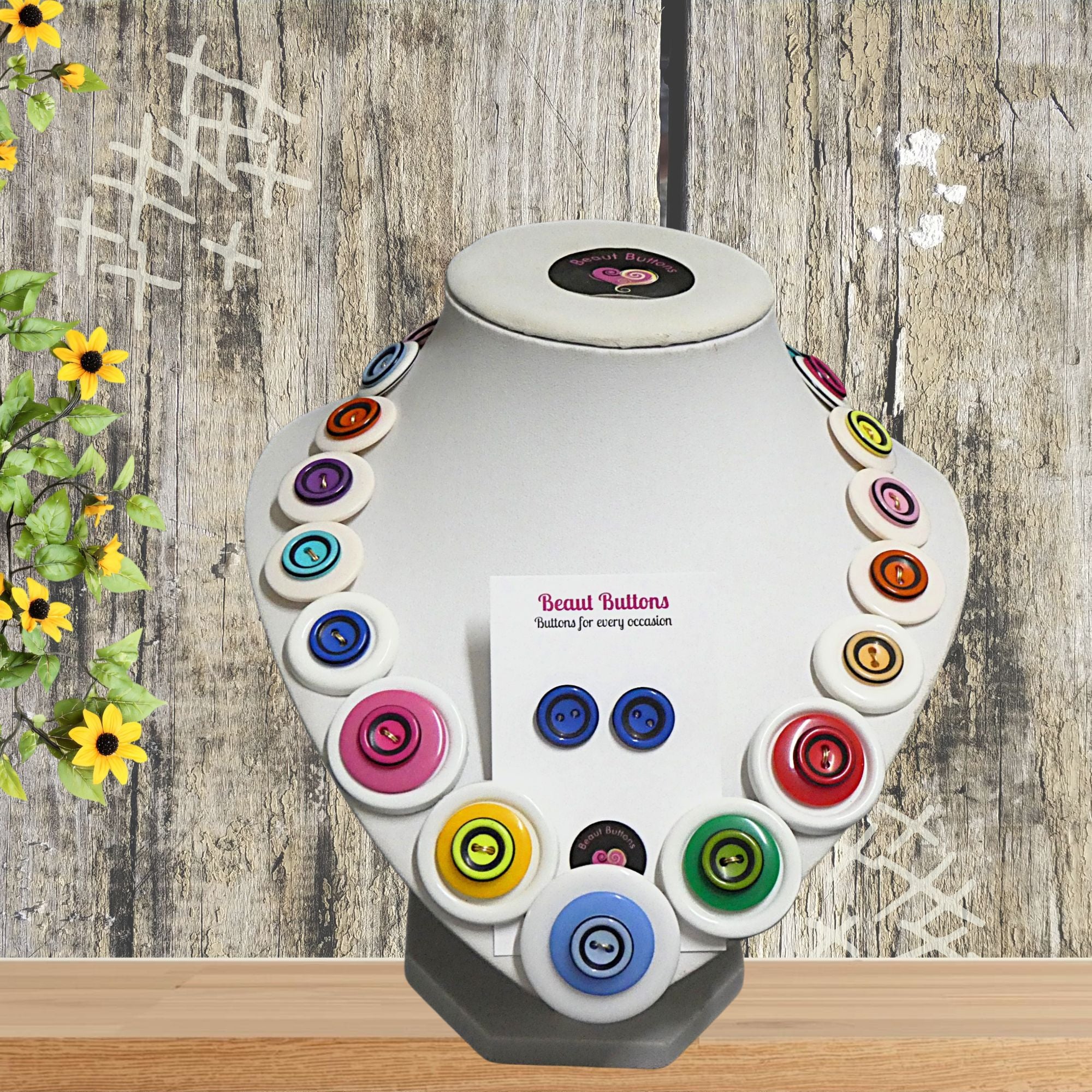 Button necklace and earrings - My Paintbox