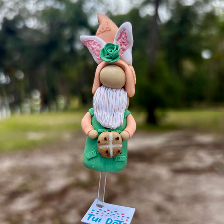 Tiny Gnome - Easter - Benjamin Bunny