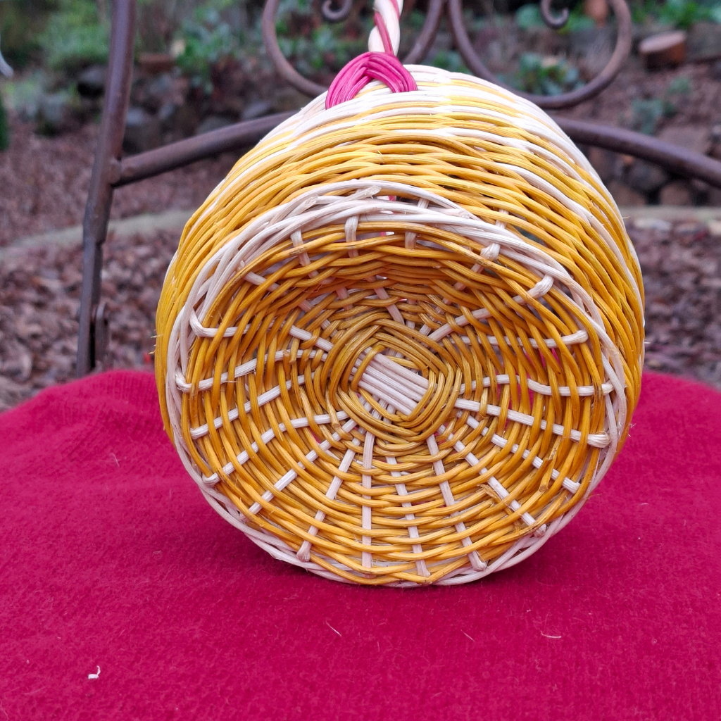 Small handled basket