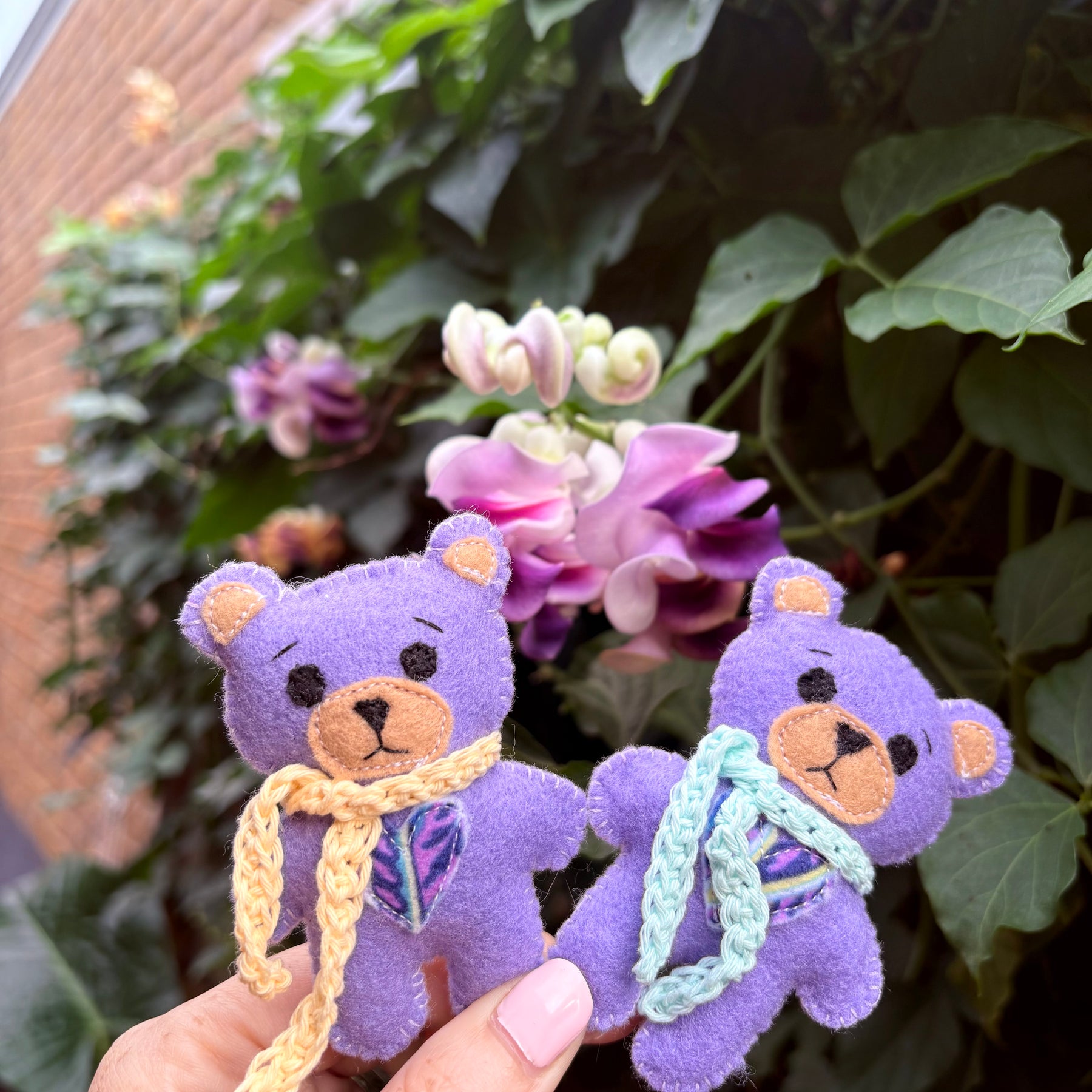 Handmade Felt Teddy Teddy Bear with Crochet Scarf – Mini 10cm Plush Toy – Pocket Bear Gift – Cute Handmade Keepsake