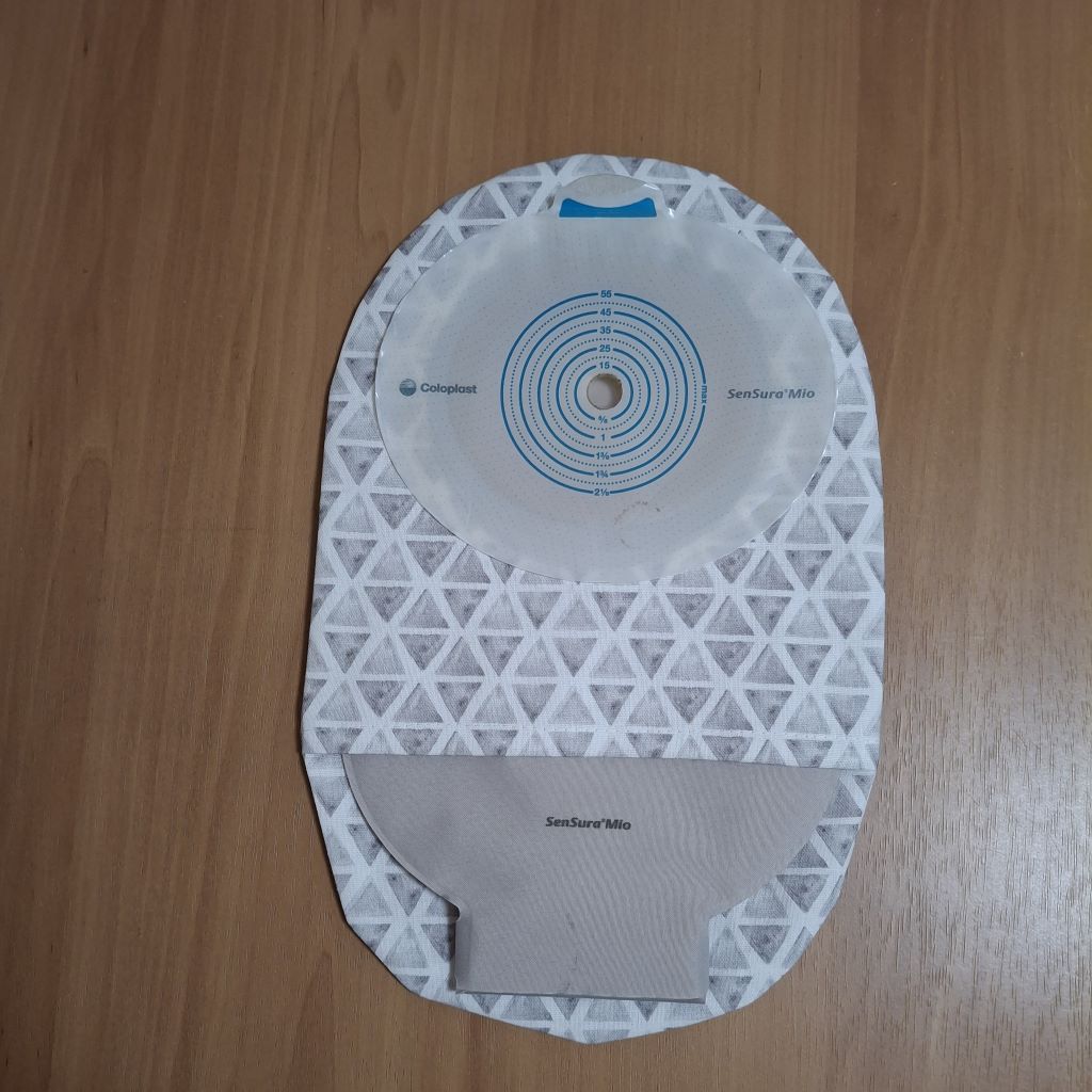 STOMA BAG COVER LARGE  Suitable for Ileostomy, Colostomy, Urostomy