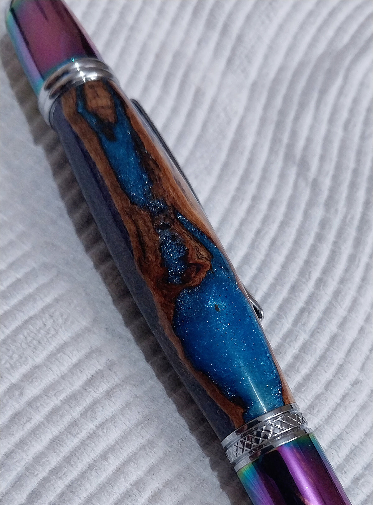 Mallee Burl Hybrid Resin Sierra Twist Pen