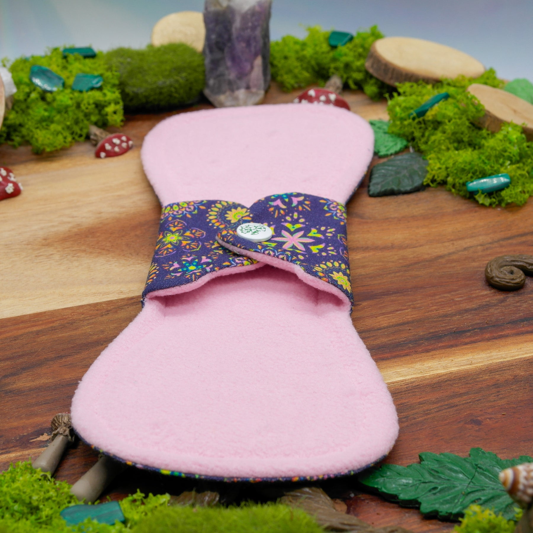 period self care Reusable cloth pad 10" Moderate (Flutter) - hippie vibes