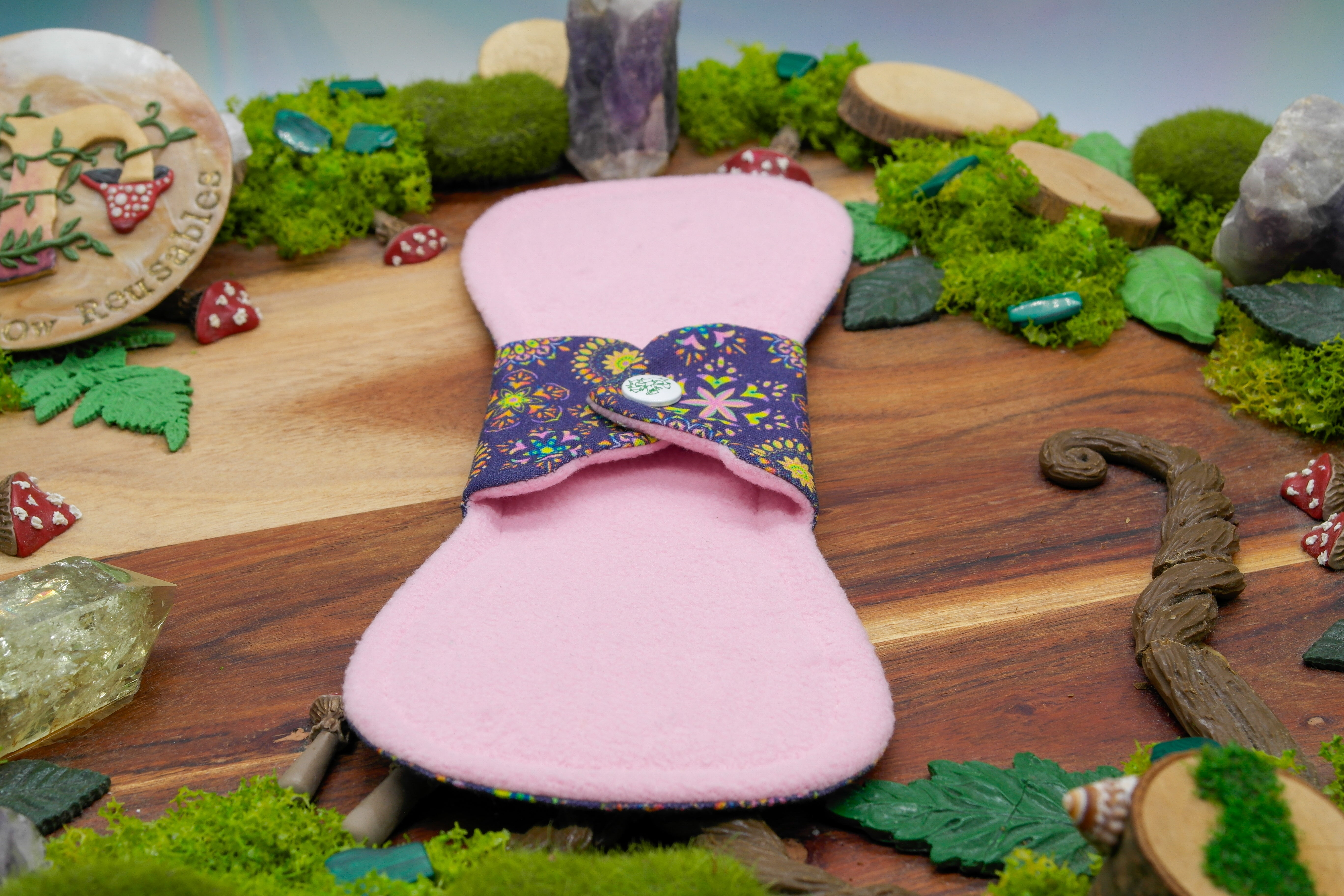 period self care Reusable cloth pad 10" Moderate (Flutter) - hippie vibes