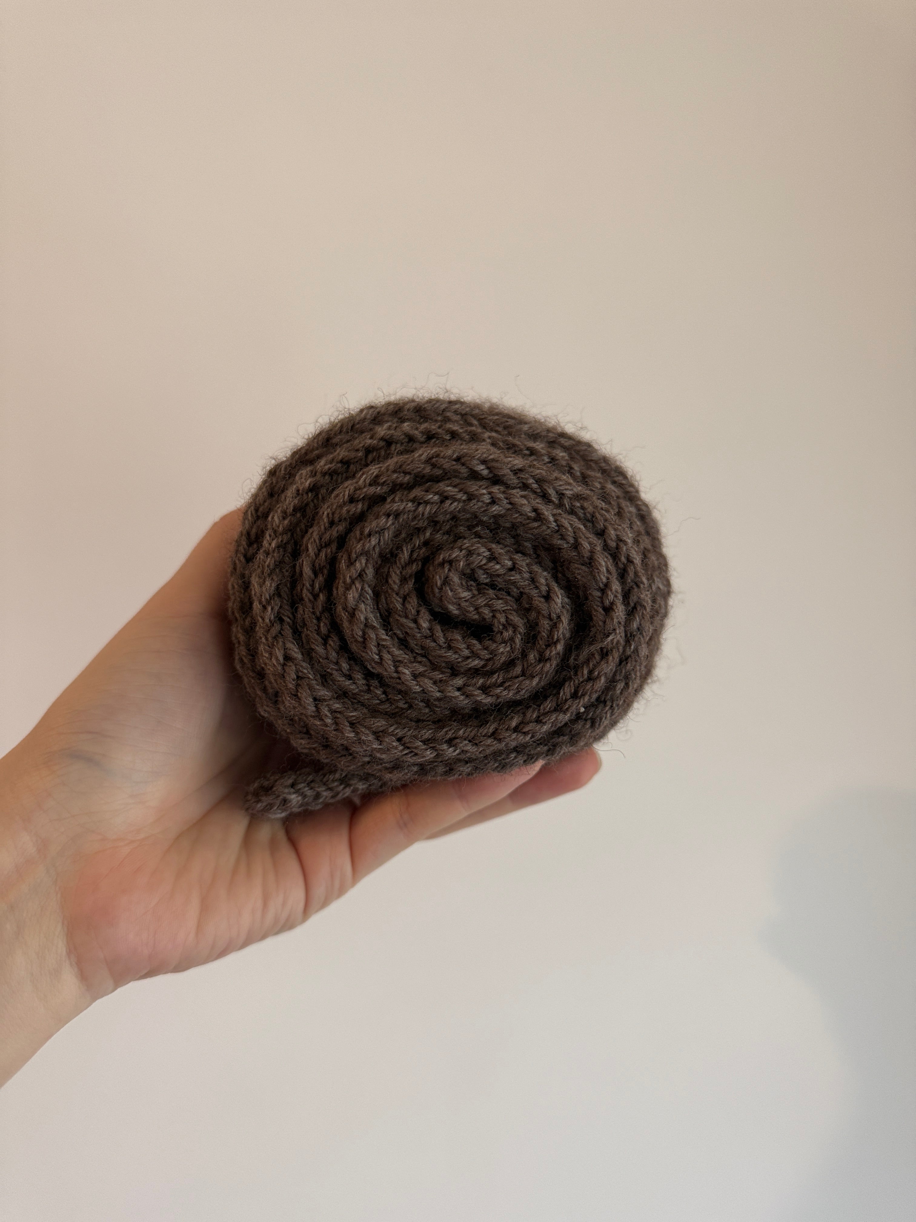 Knitted sophie scarf in Brown