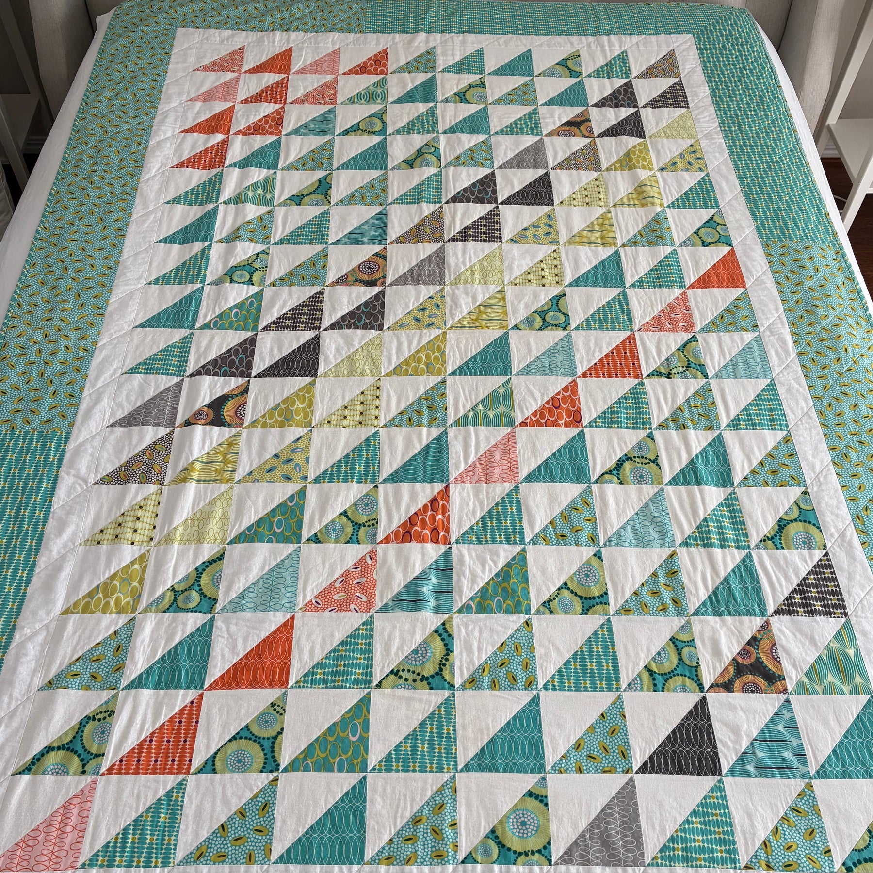 Handmade Geometric Single Bed Quilt