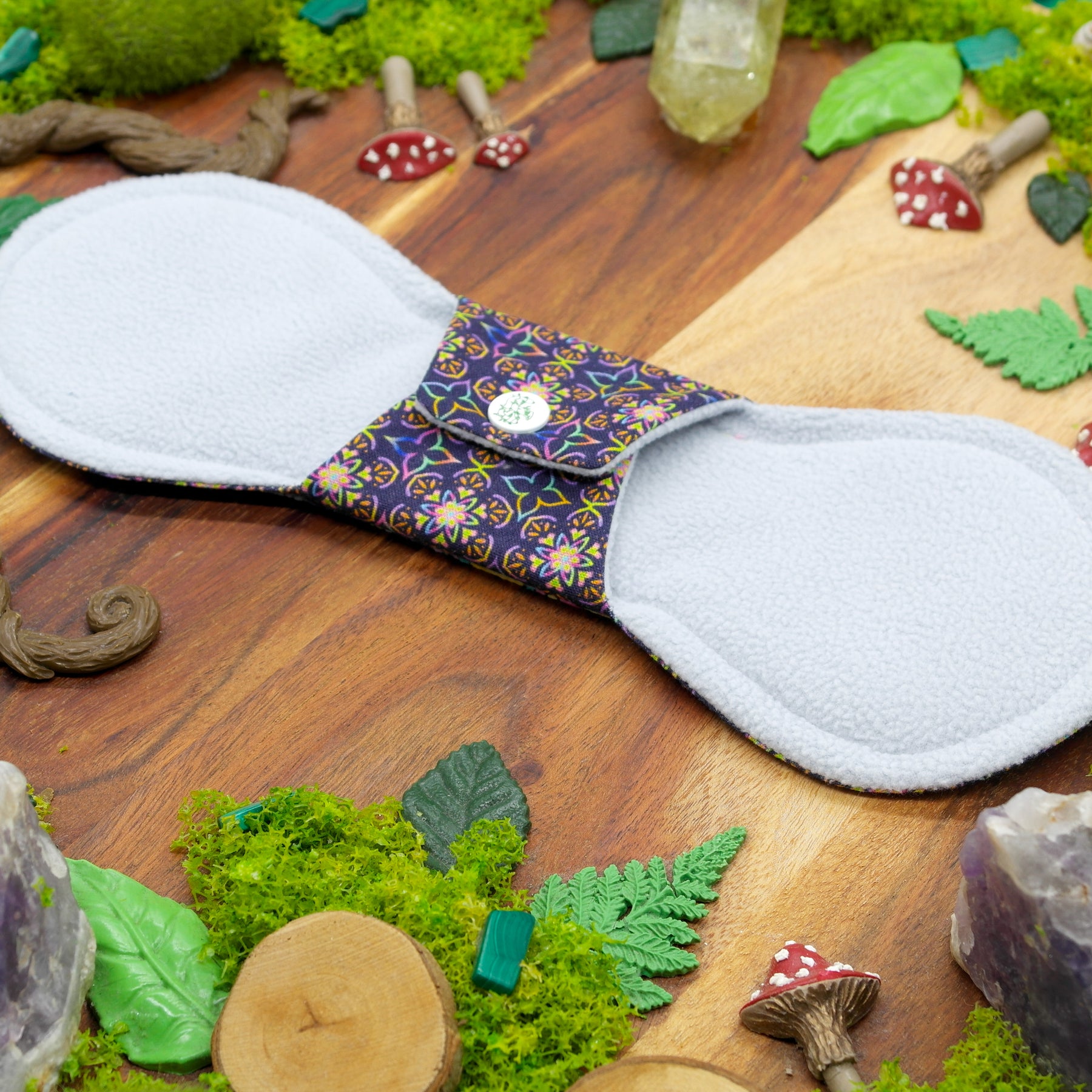 Eco-friendly reusable menstrual cloth pad 10" heavy - Purple