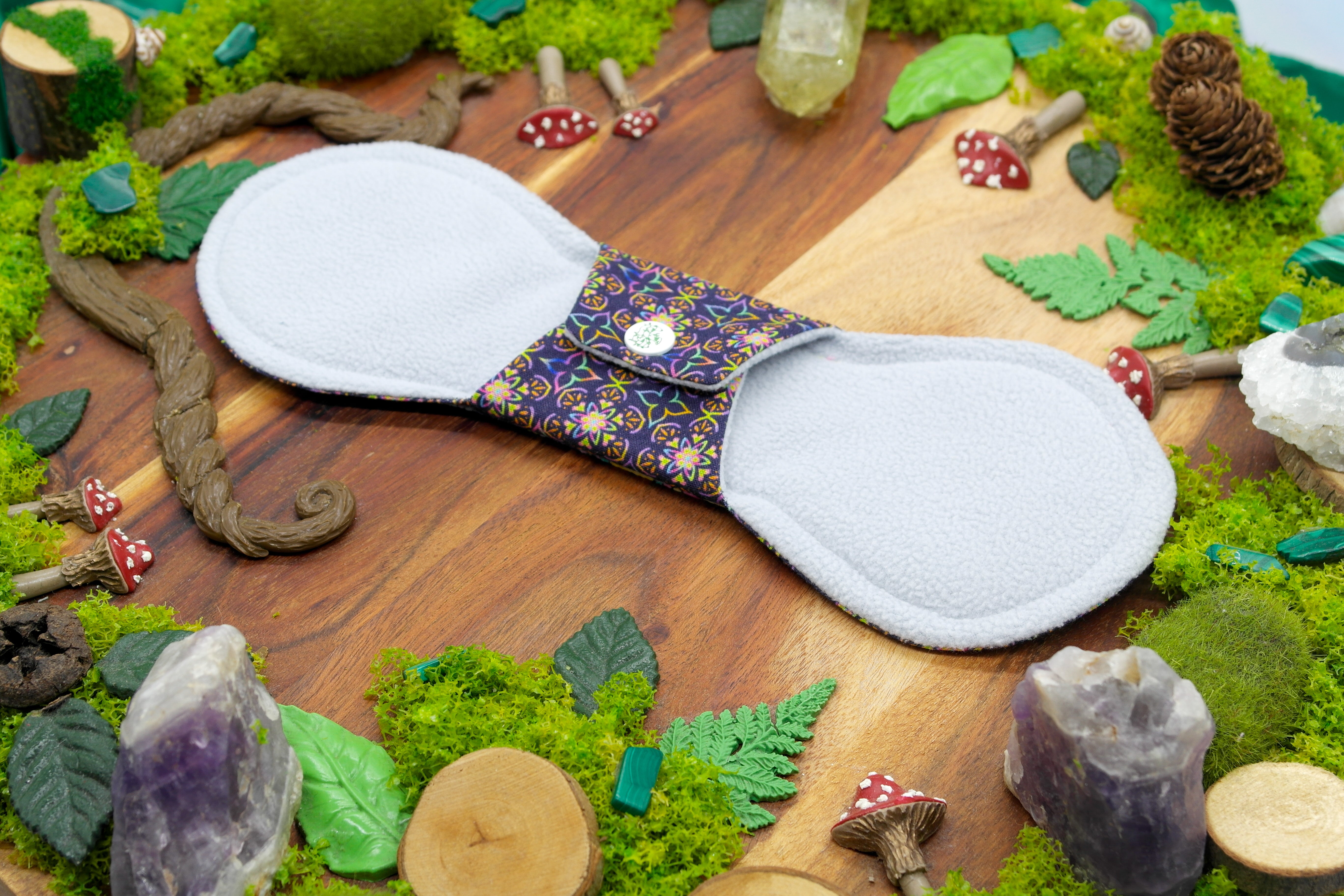 Eco-friendly reusable menstrual cloth pad 10" heavy - Purple