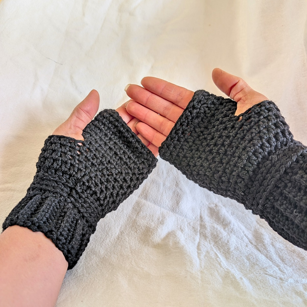 Malabrigo Rios, Fingerless Mitts, Merino Wool