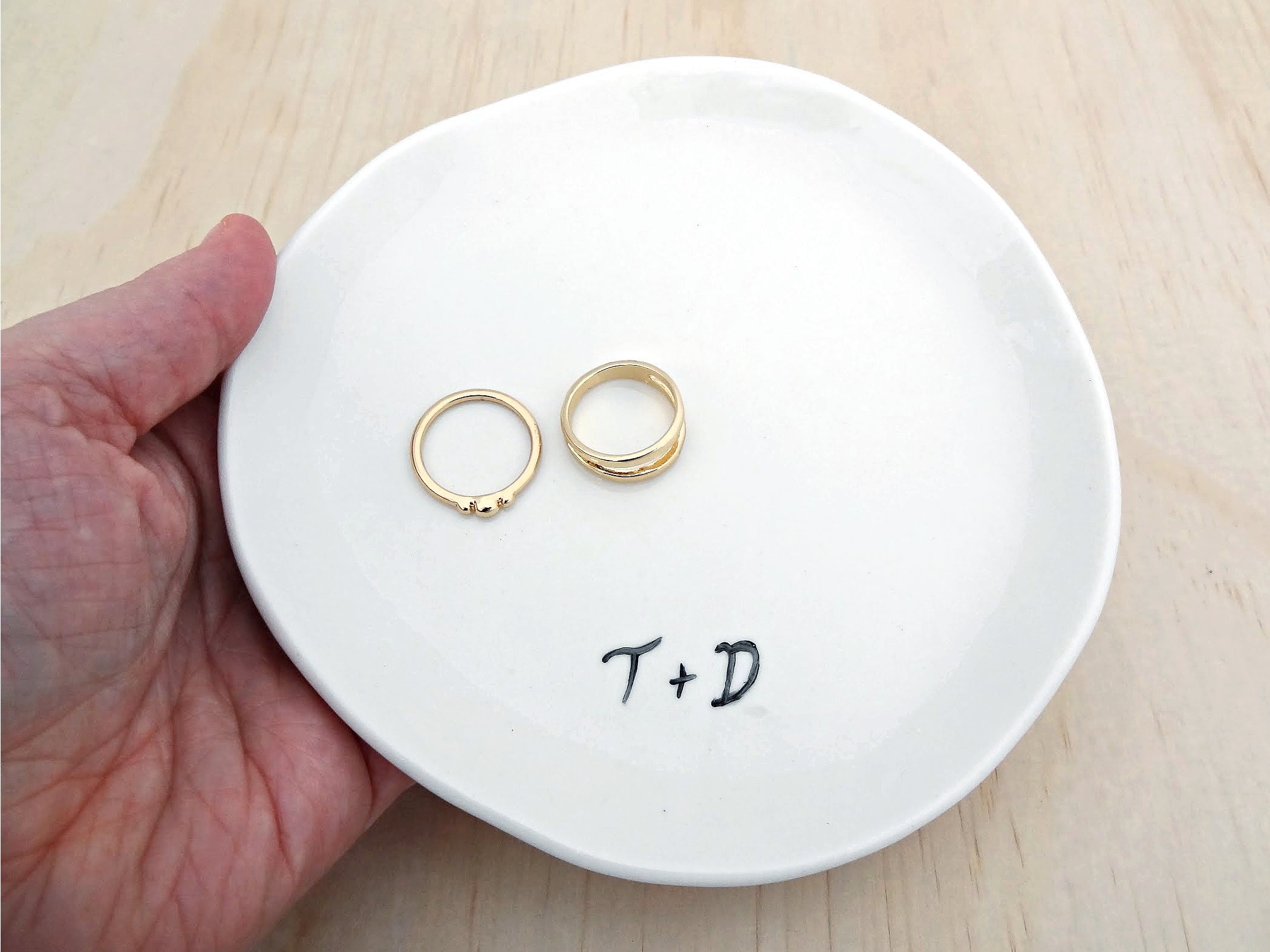 Personalised ring dish with custom initials. Ring holder, Custom Wedding Gift