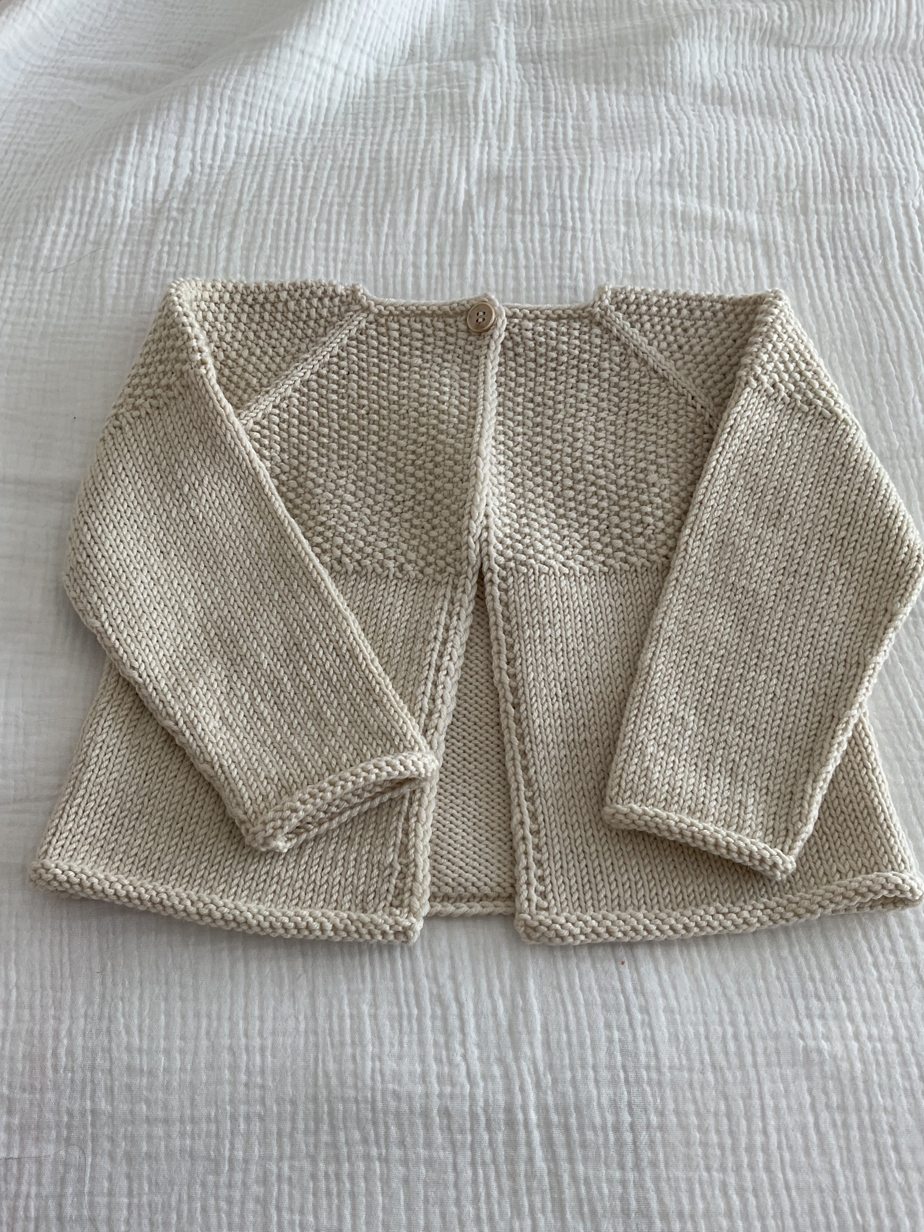 Cardigan in Ecru, Size 12months