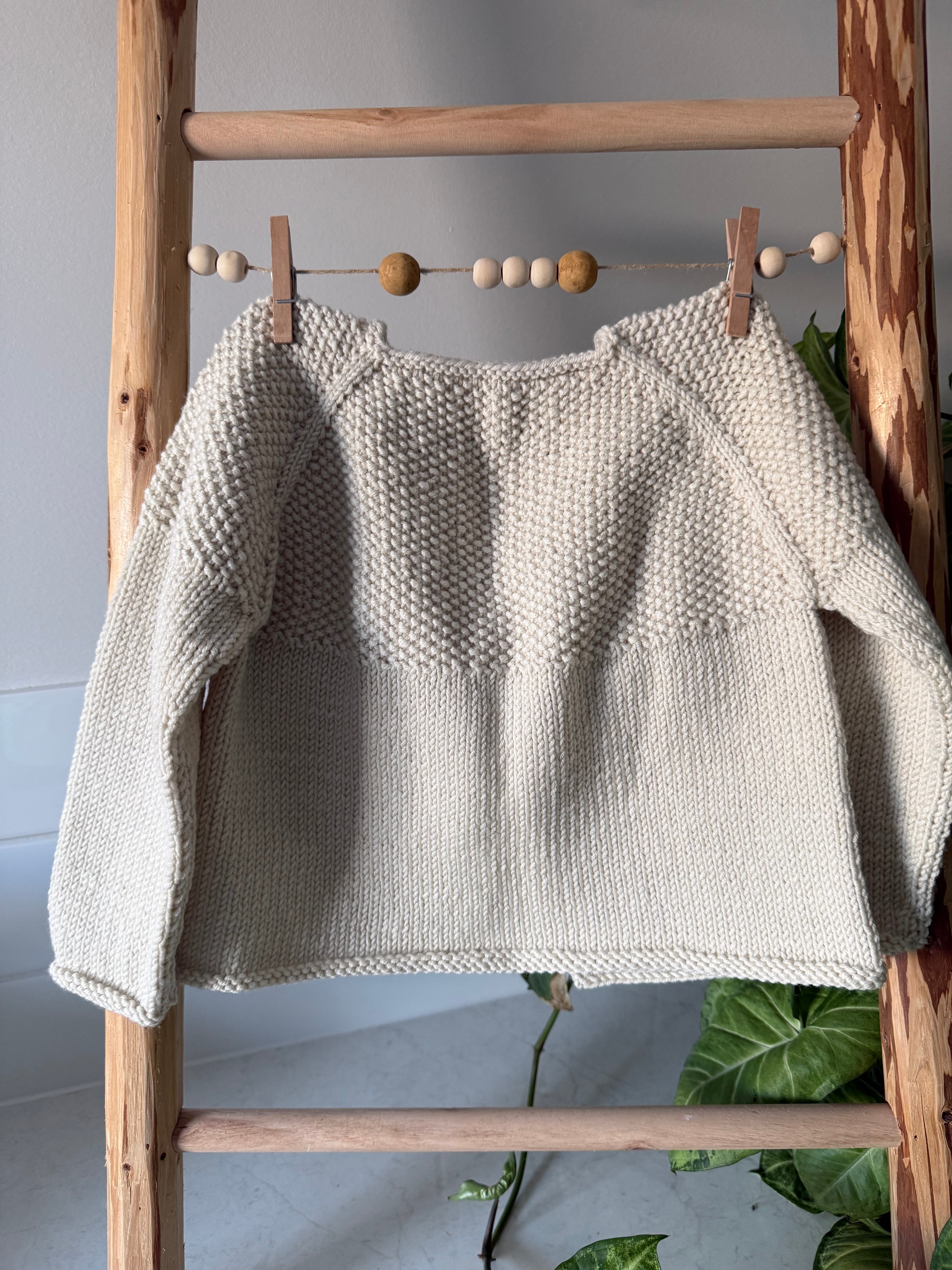 Cardigan in Ecru, Size 12months