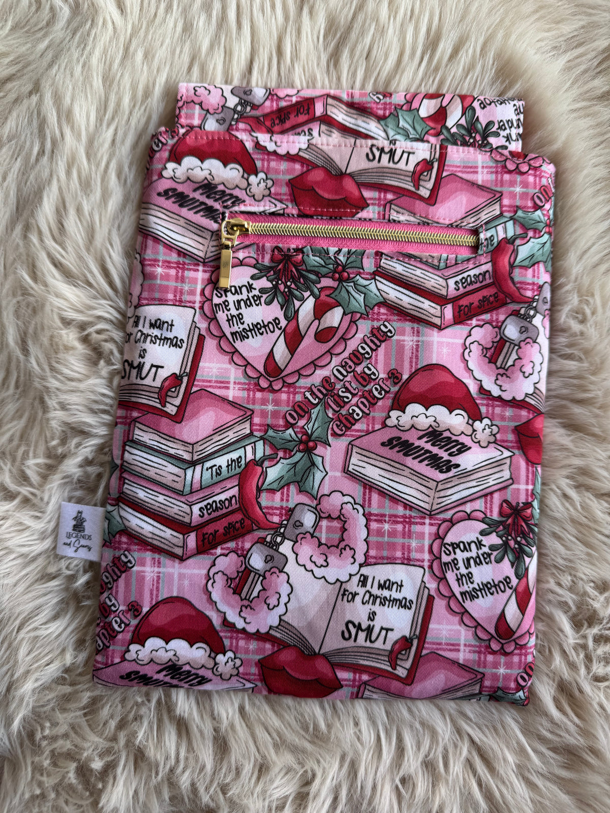 Smutmas eReader/Book Sleeves