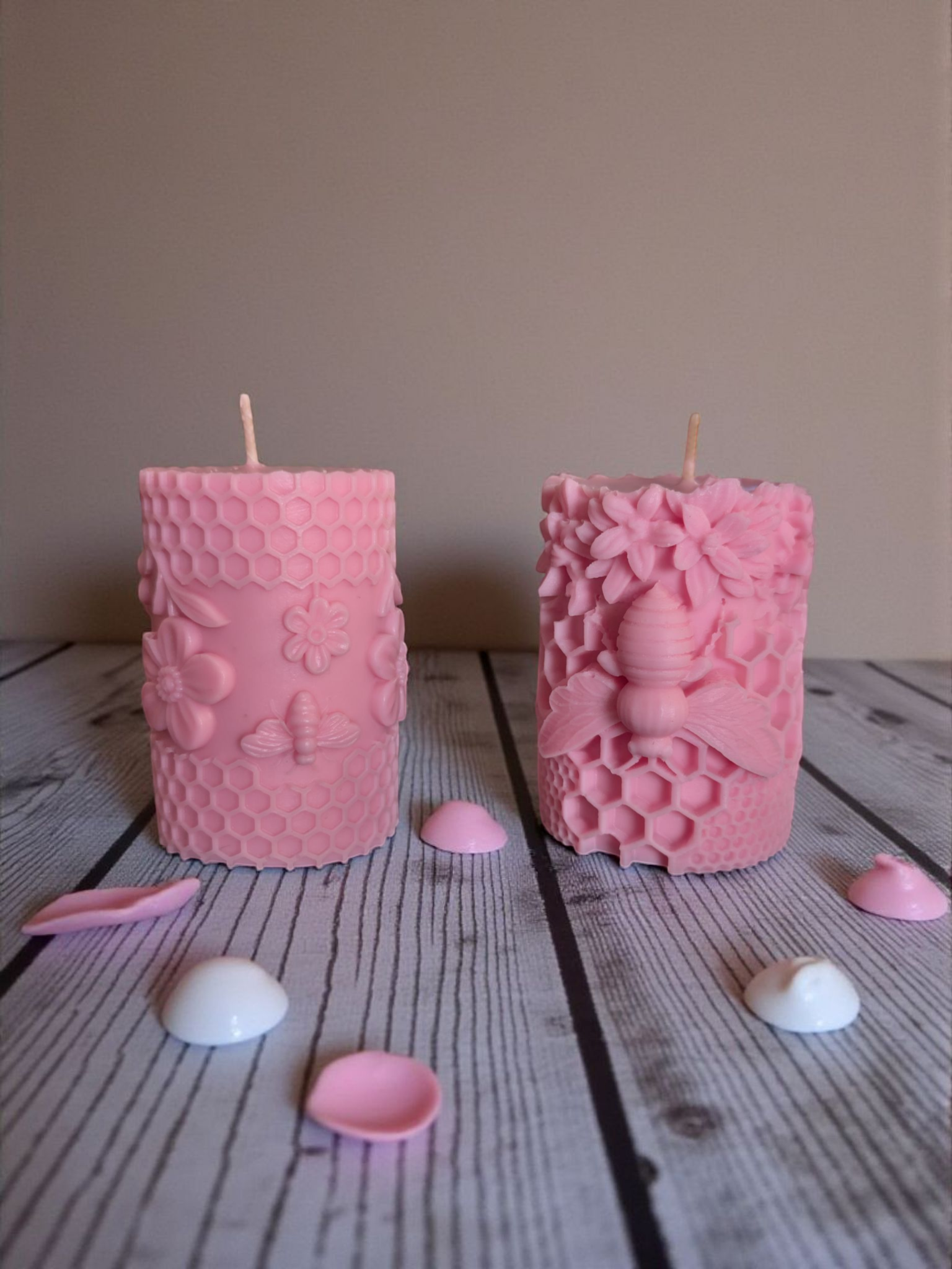 Hand Poured Lovers Candle | Patchouli, Musk & Sandalwood | Hot Pink Pillar 11cm x 7cm