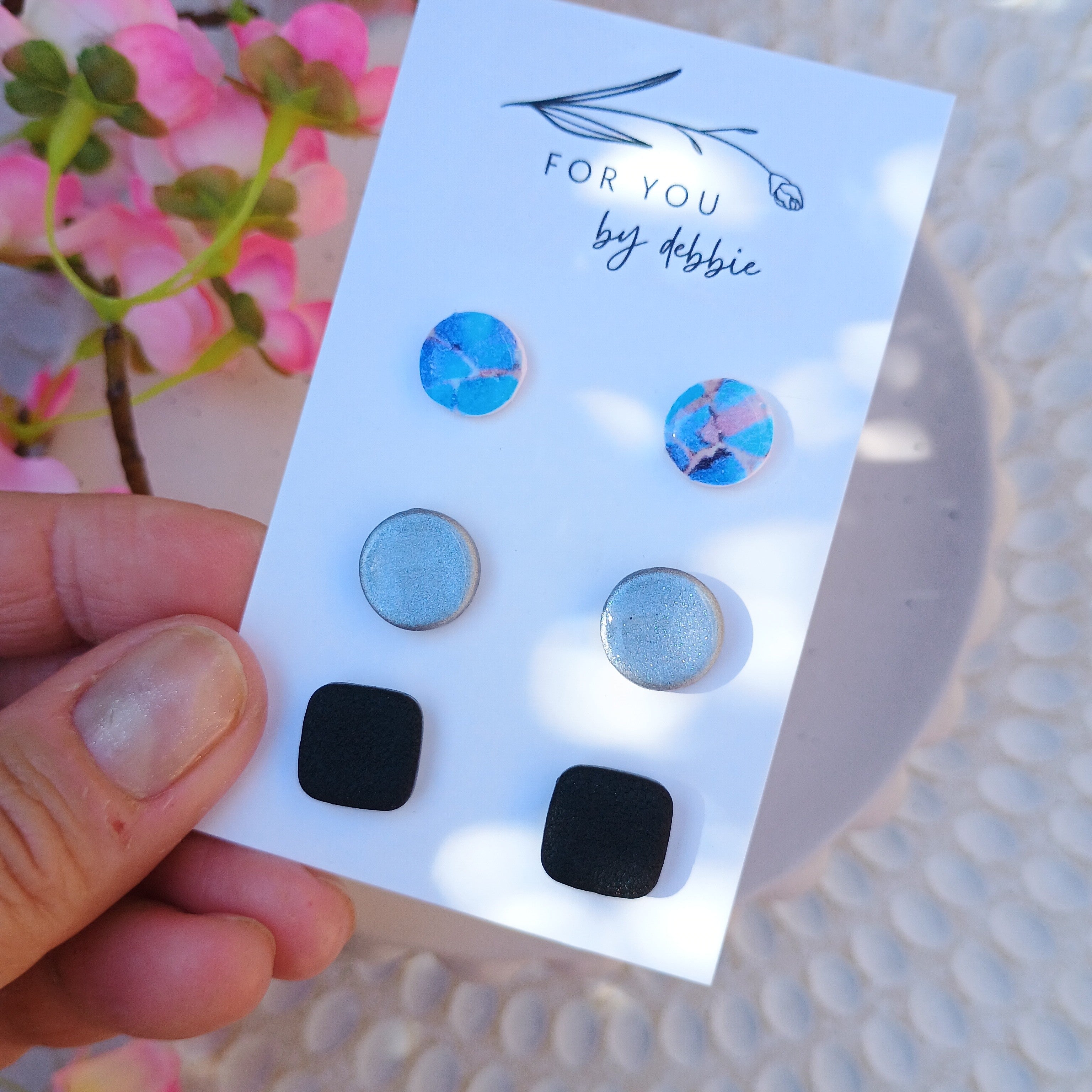 Trio set stud earrings-blue, silver and black