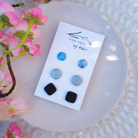 Trio set stud earrings-blue, silver and black