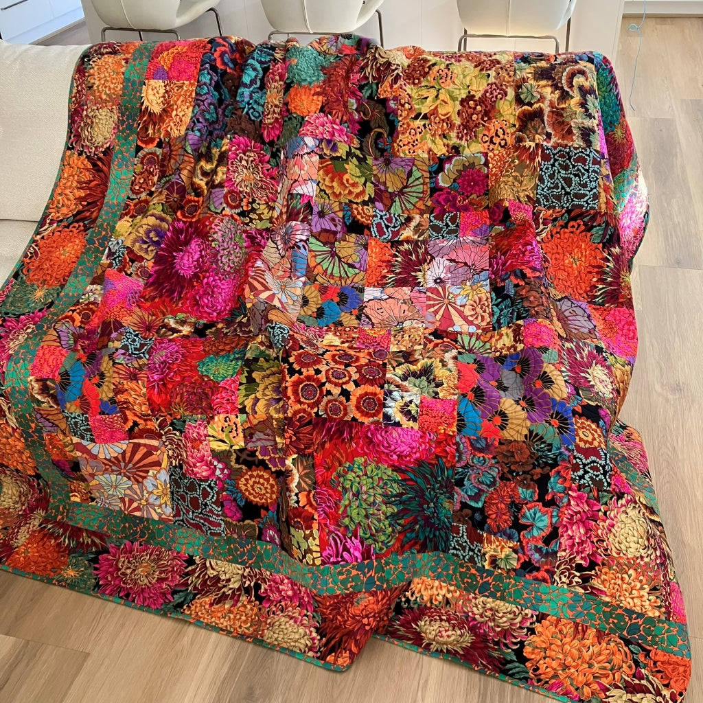 patchwork quilt handmade Australia - Kaffe Fassett fabrics