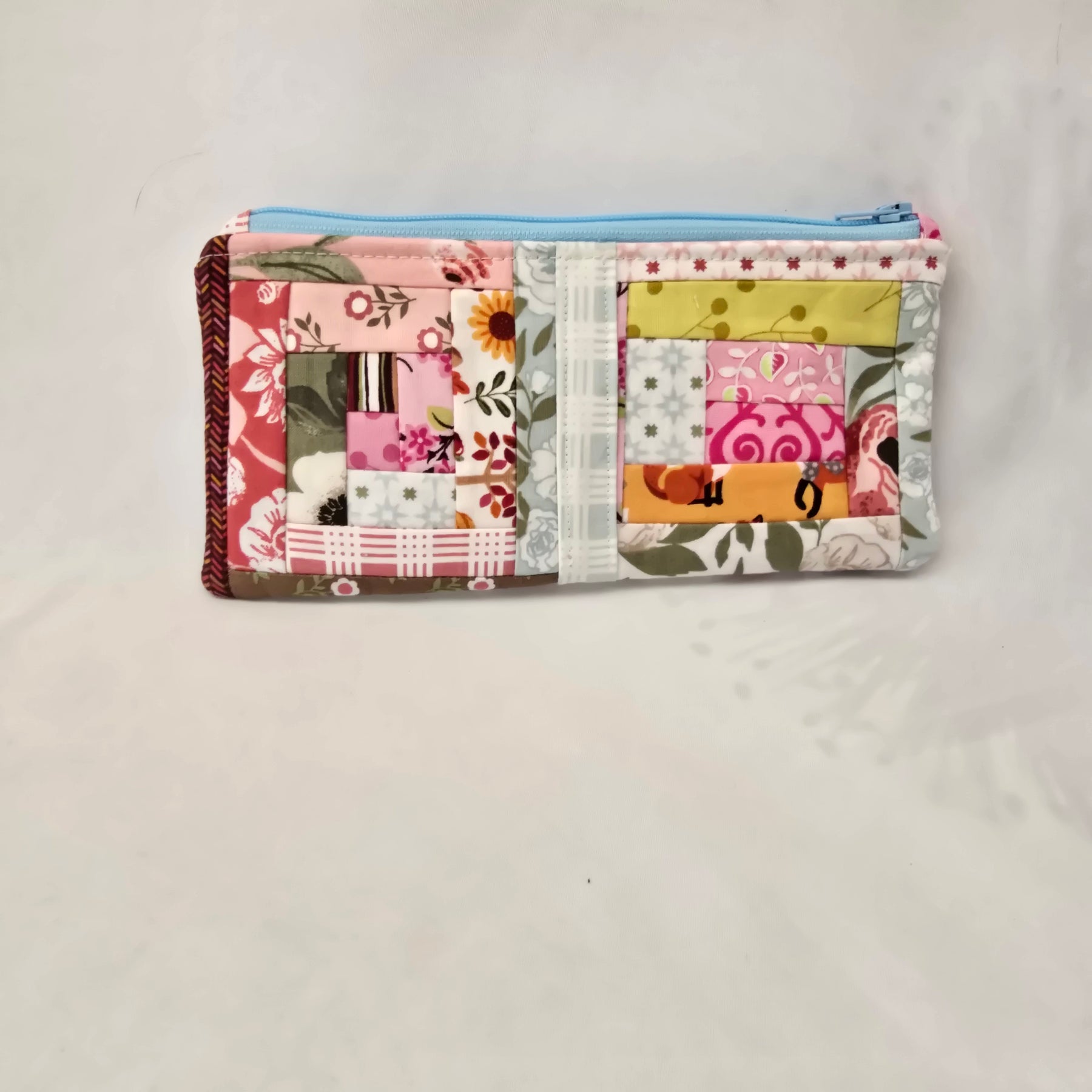 Handmade | Small | Scrappy | Zippered pouch