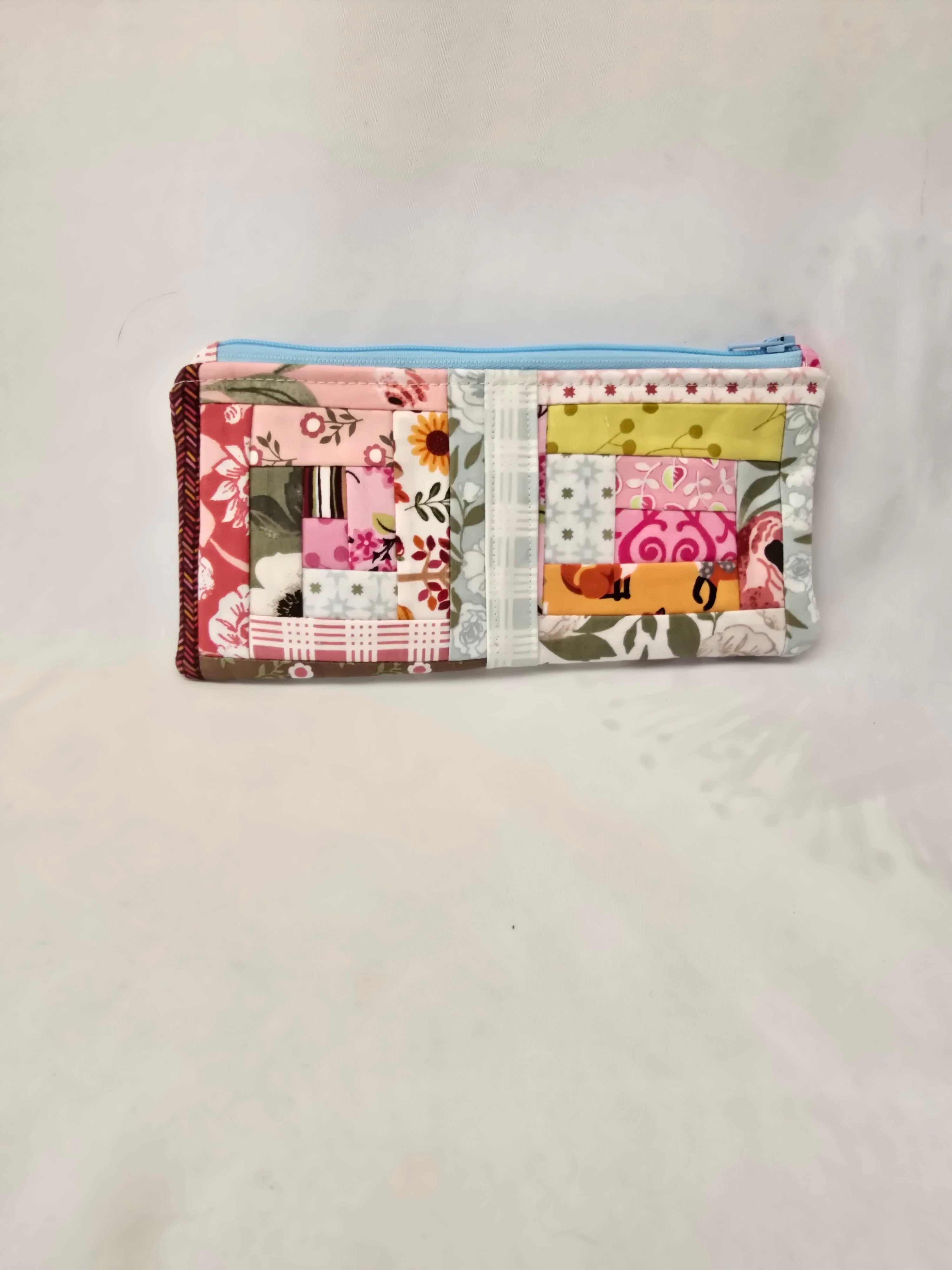 Handmade | Small | Scrappy | Zippered pouch