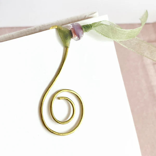 Music bookmarks | Brass wire | Single or Set of 2 | Book lover gift