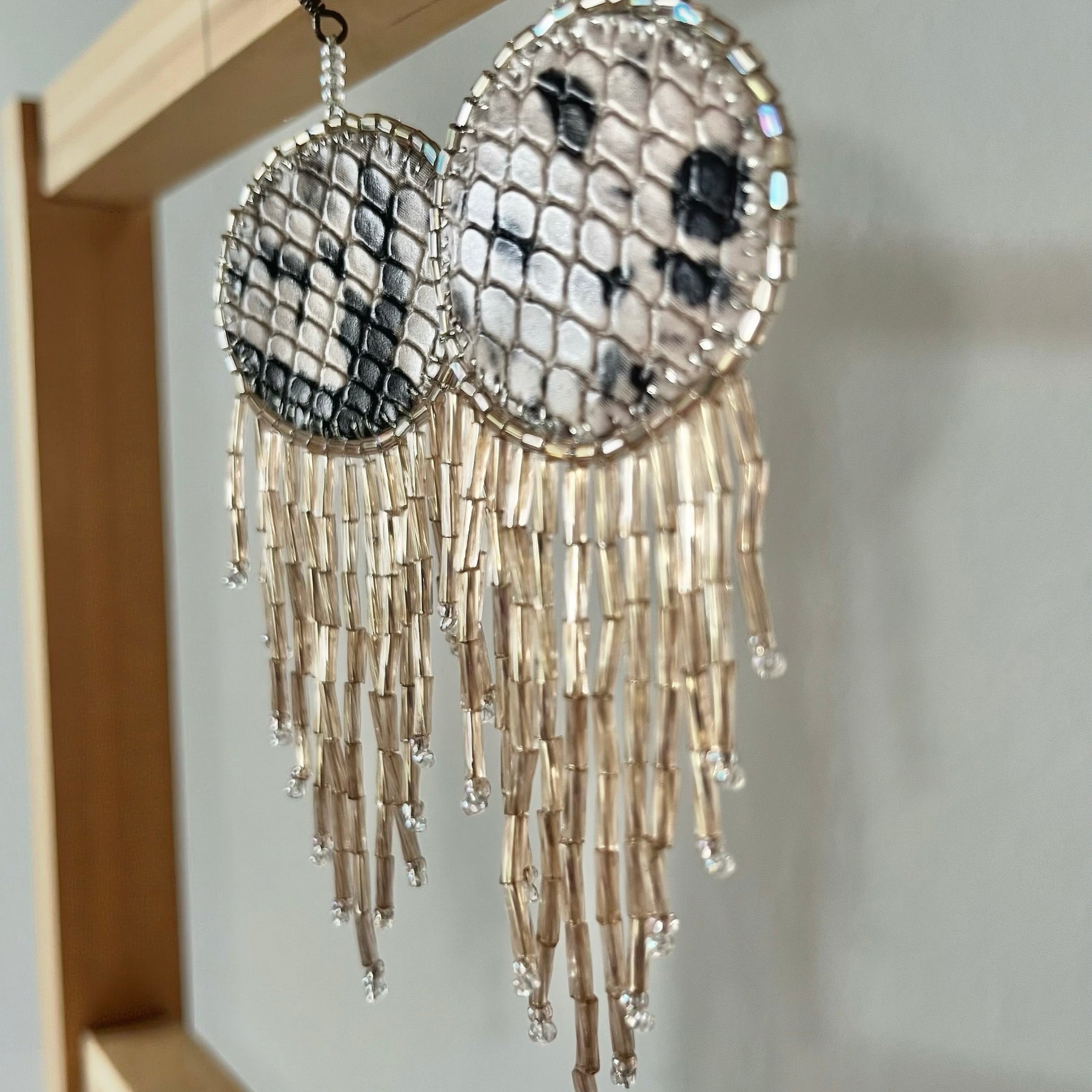 🐆 ANIMAL PRINT exclusive | dangle earrings | beaded leather handmade