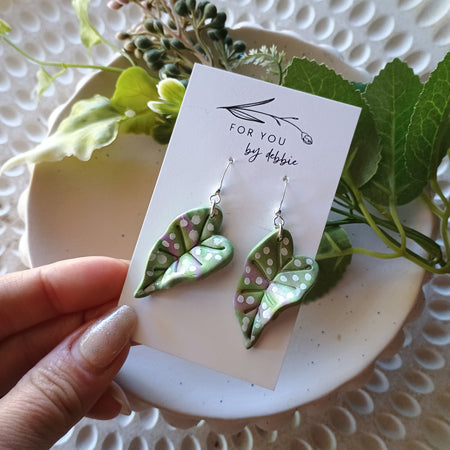 Plant lovers dangle earrings
