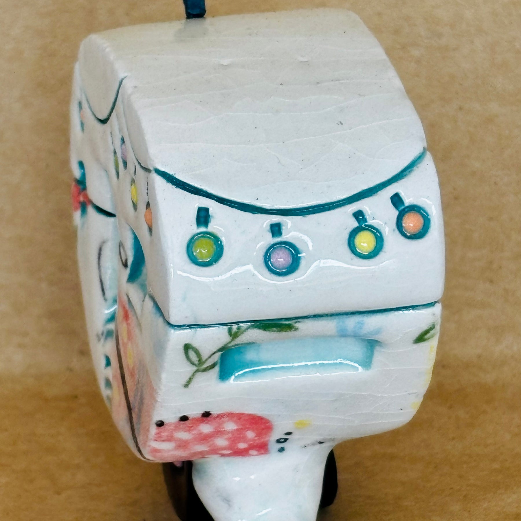 Small Retro Collectable Ceramic Caravan 13