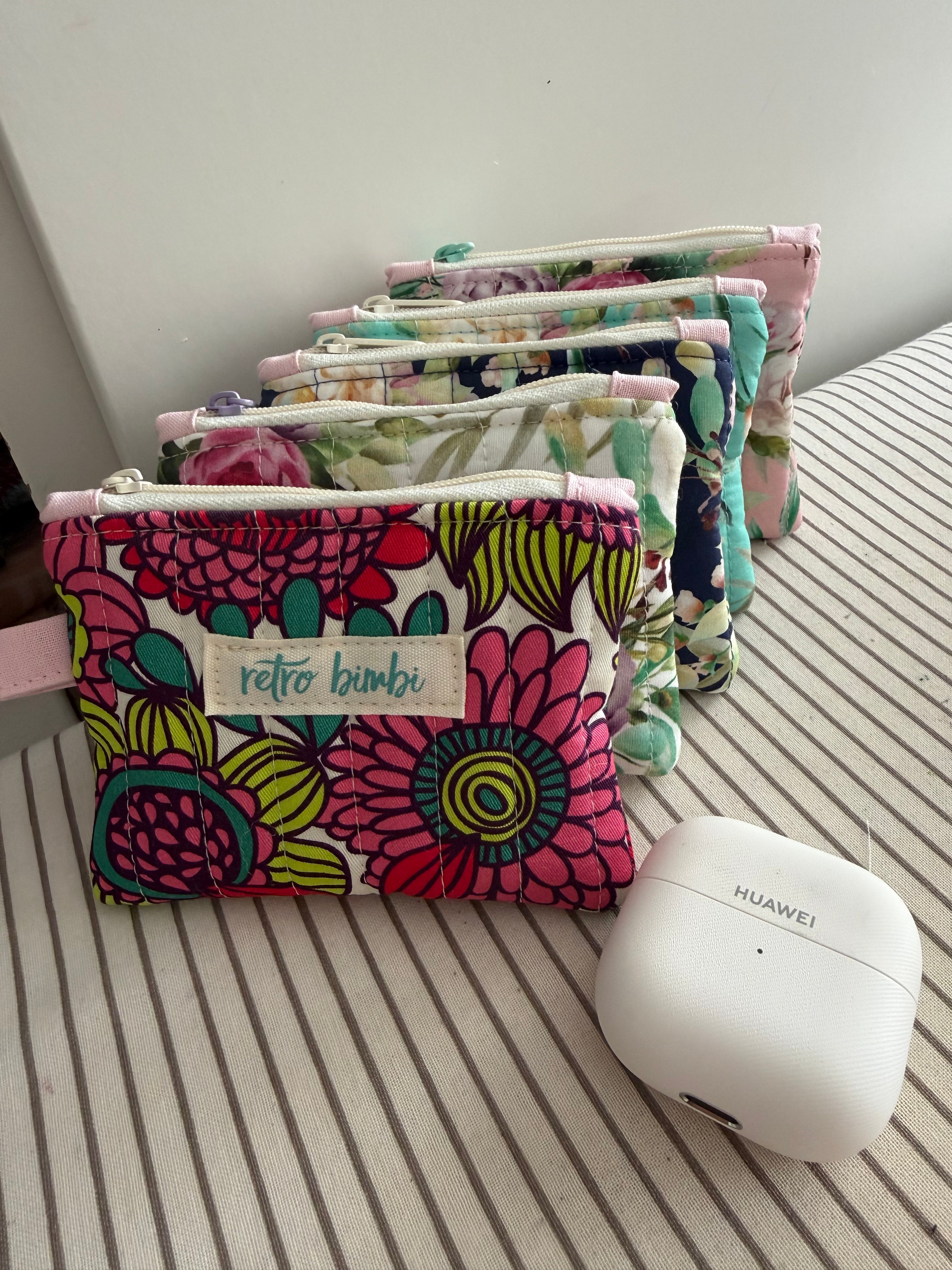 AirPods Zipper Pouch - Various designs