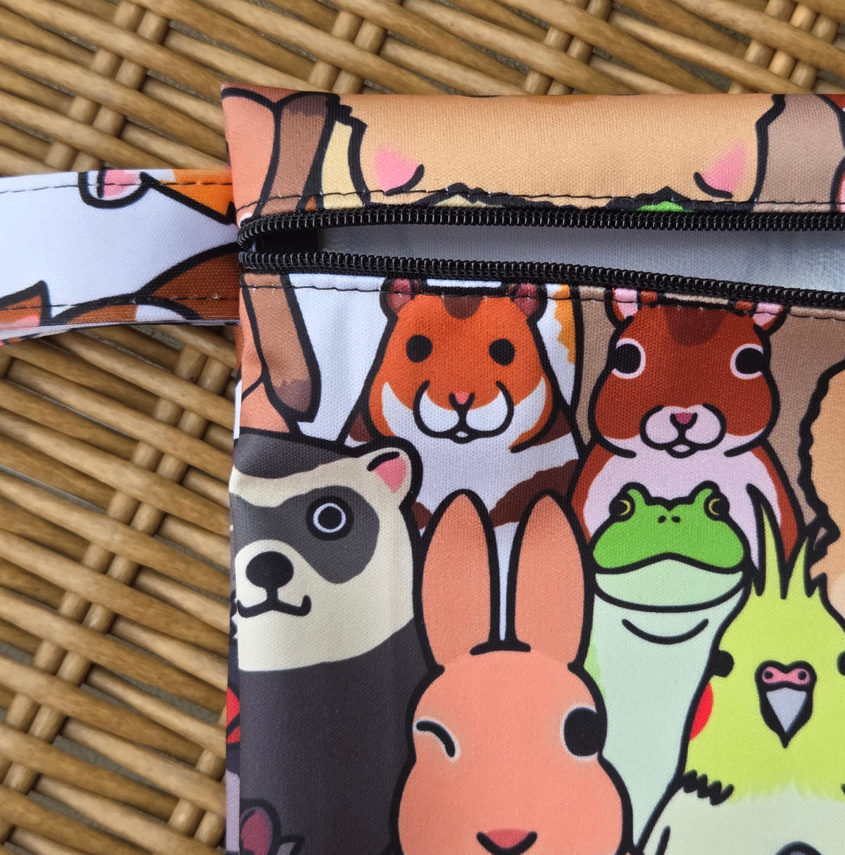 MEDIUM wet bag in Cute Animal Fabric