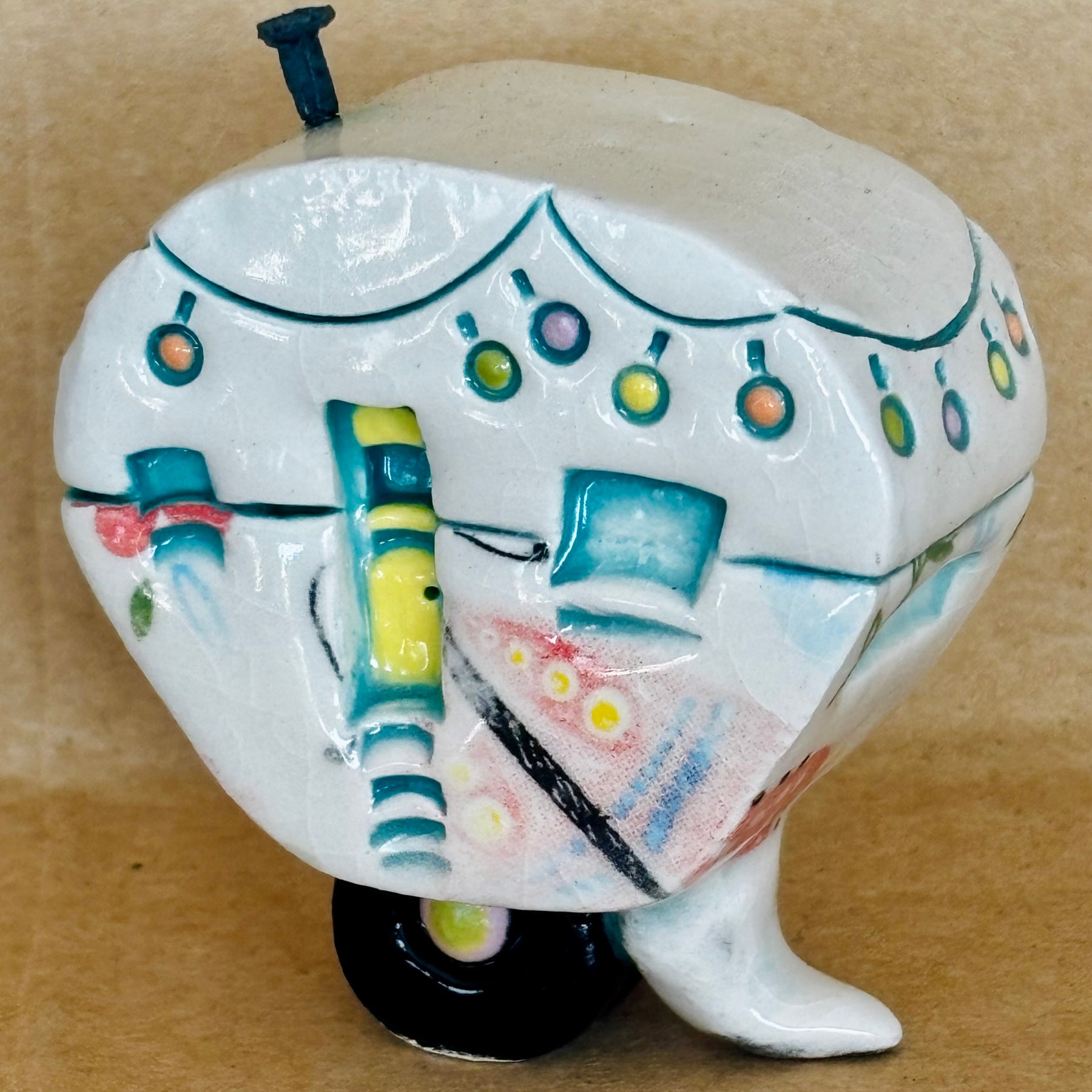 Small Retro Collectable Ceramic Caravan 13