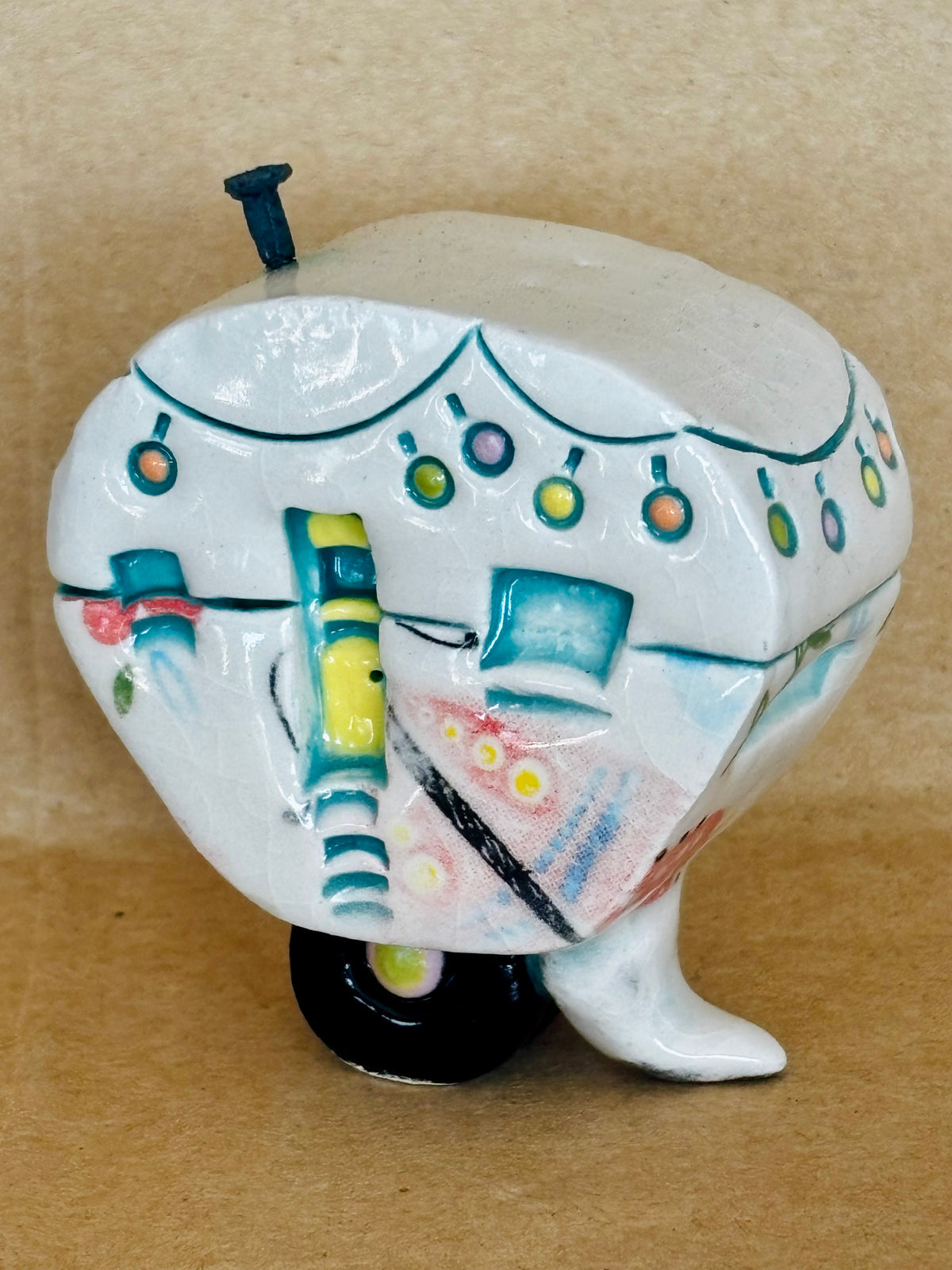 Small Retro Collectable Ceramic Caravan 13