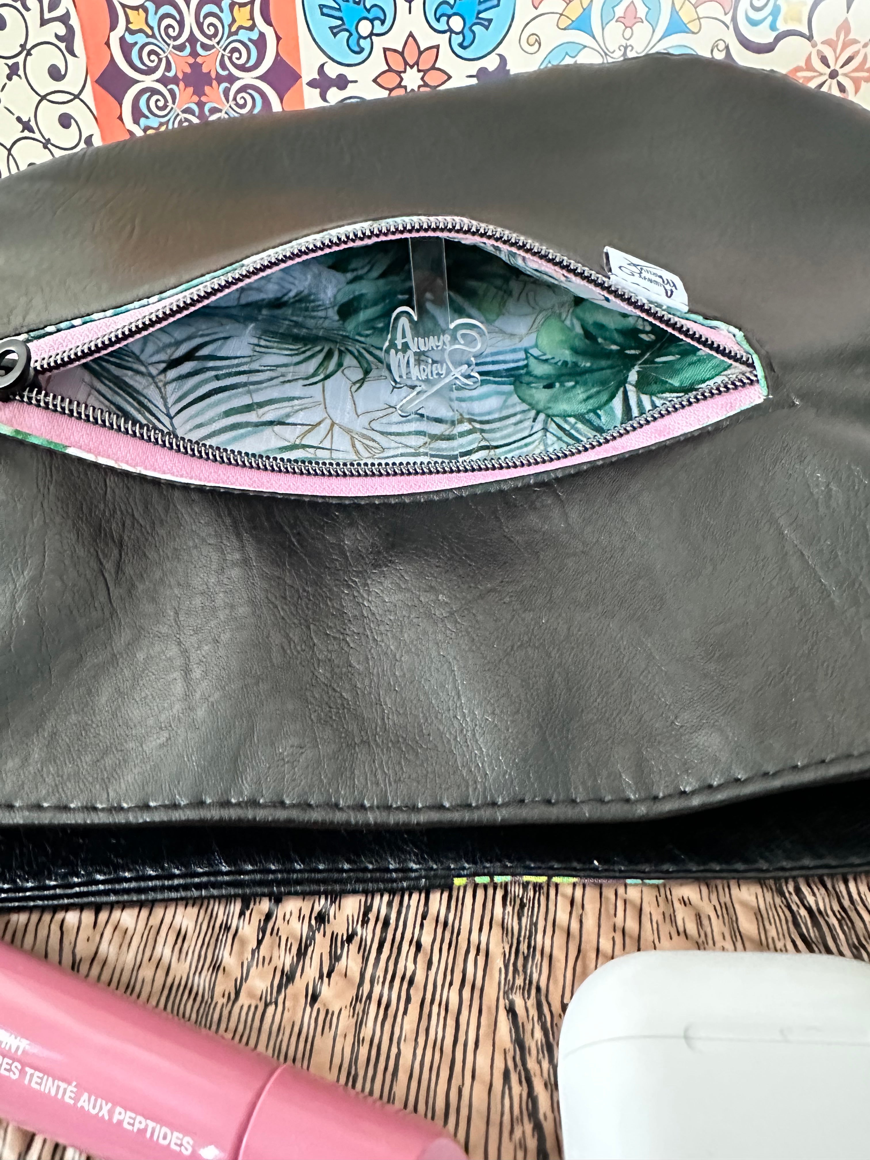 Expandable Shoulder Bag