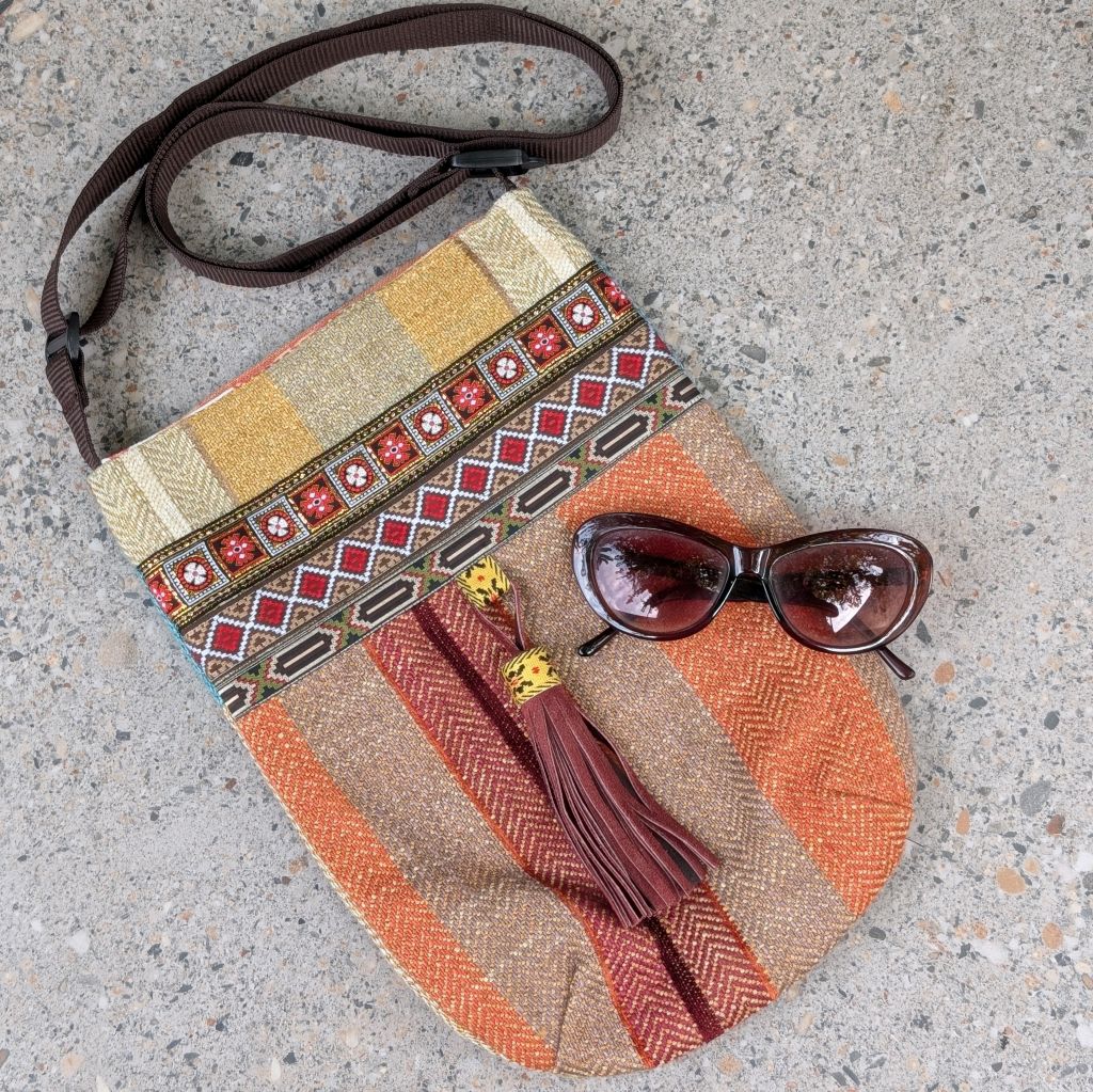 Small crossbody boho bag - Mariska